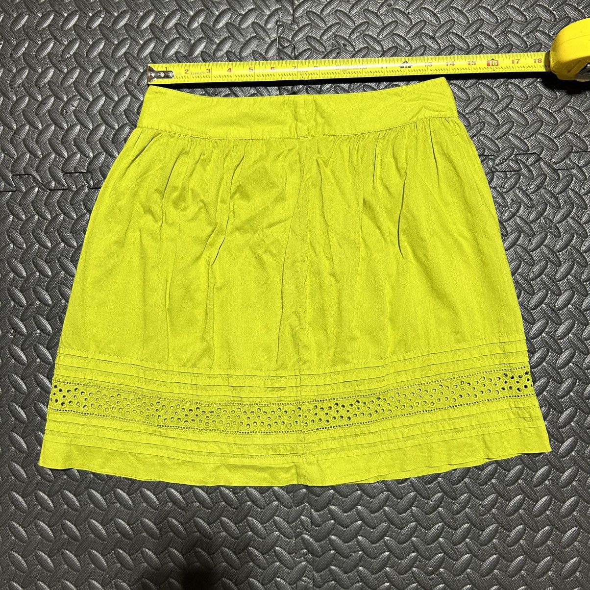 Ann Taylor × Loft Ann Taylor LOFT Eyelet Mini Skirt Women’s 0 Petites Zip 0P Size 25" / US 0 / IT 36 - 3 Thumbnail