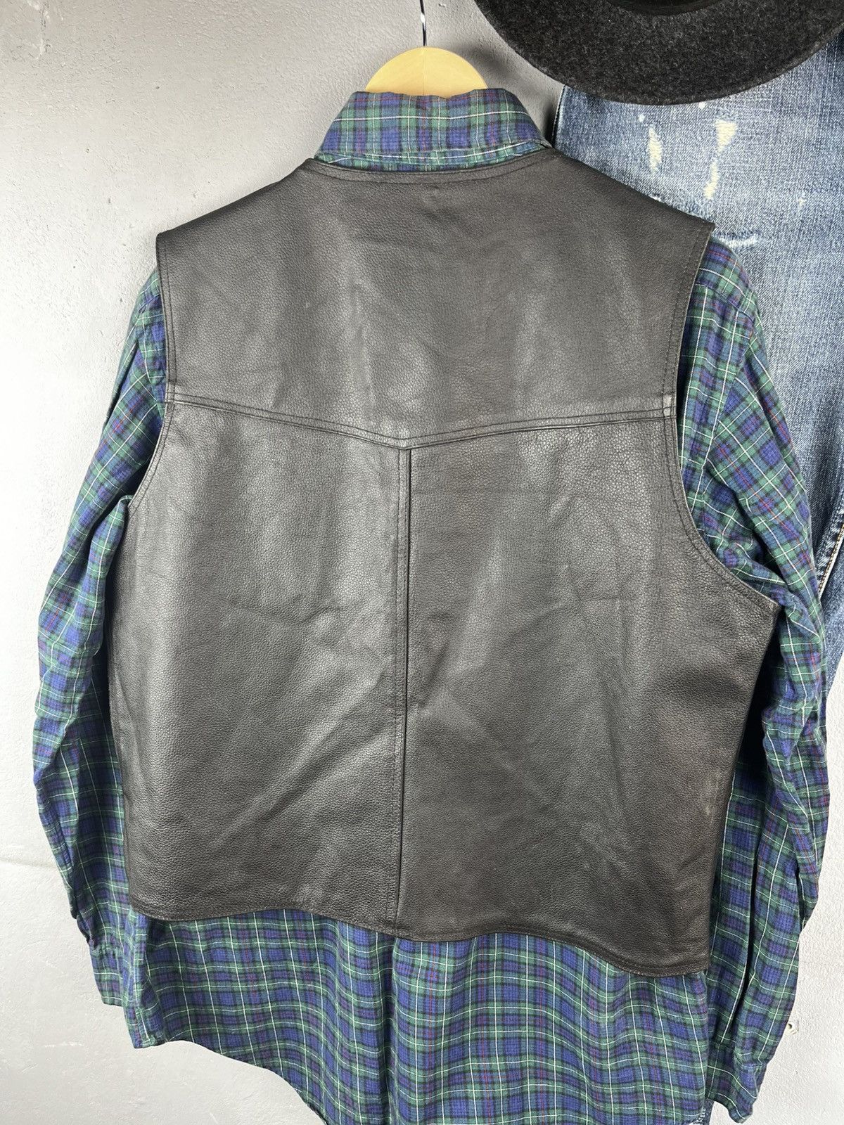 Schott Schott style leather vest 90s Size US L / EU 52-54 / 3 - 7 Thumbnail