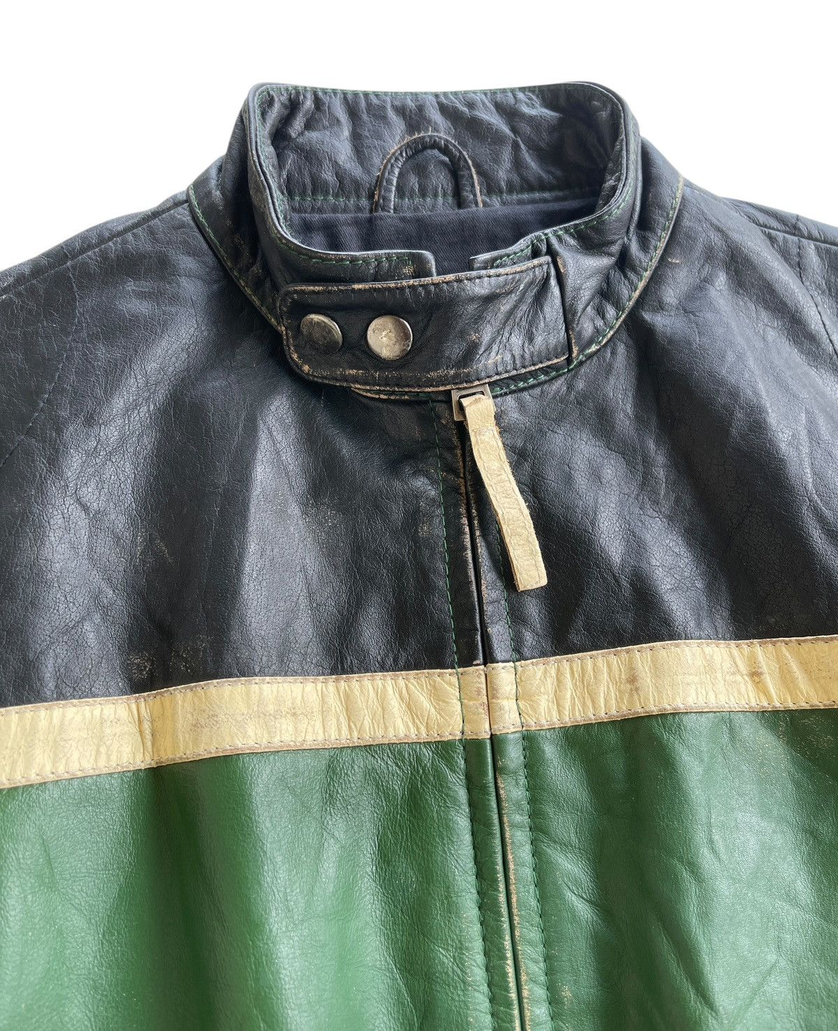 Vintage Vintage Buffalo Leather Bikers Jacket Size US L / EU 52-54 / 3 - 7 Thumbnail
