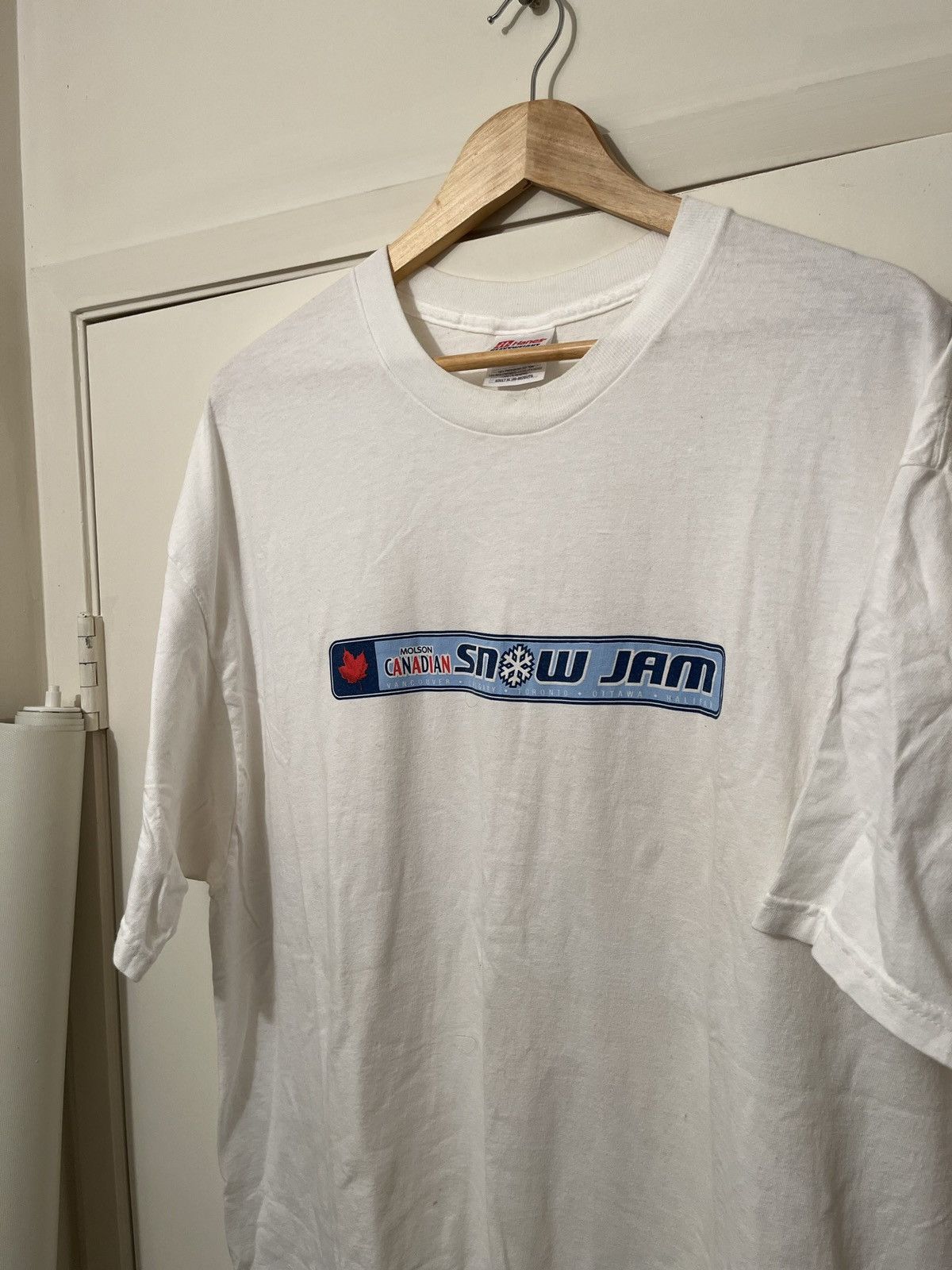 Vintage Vintage Molson Canadian SNOW JAM Beer Promo T-Shirt Size US XL / EU 56 / 4 - 2 Thumbnail