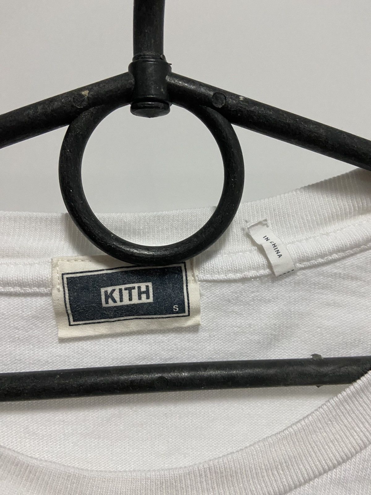 Kith Kith Longsleeve Vintage center big Logo Size US S / EU 44-46 / 1 - 6 Thumbnail