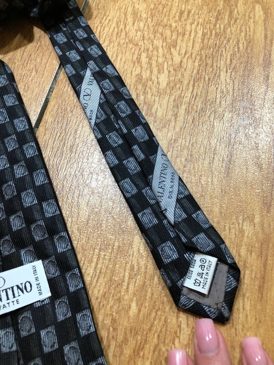 Valentino Valerio Pure Silk Hand Made Square Pattern Tie Size ONE SIZE - 5 Thumbnail