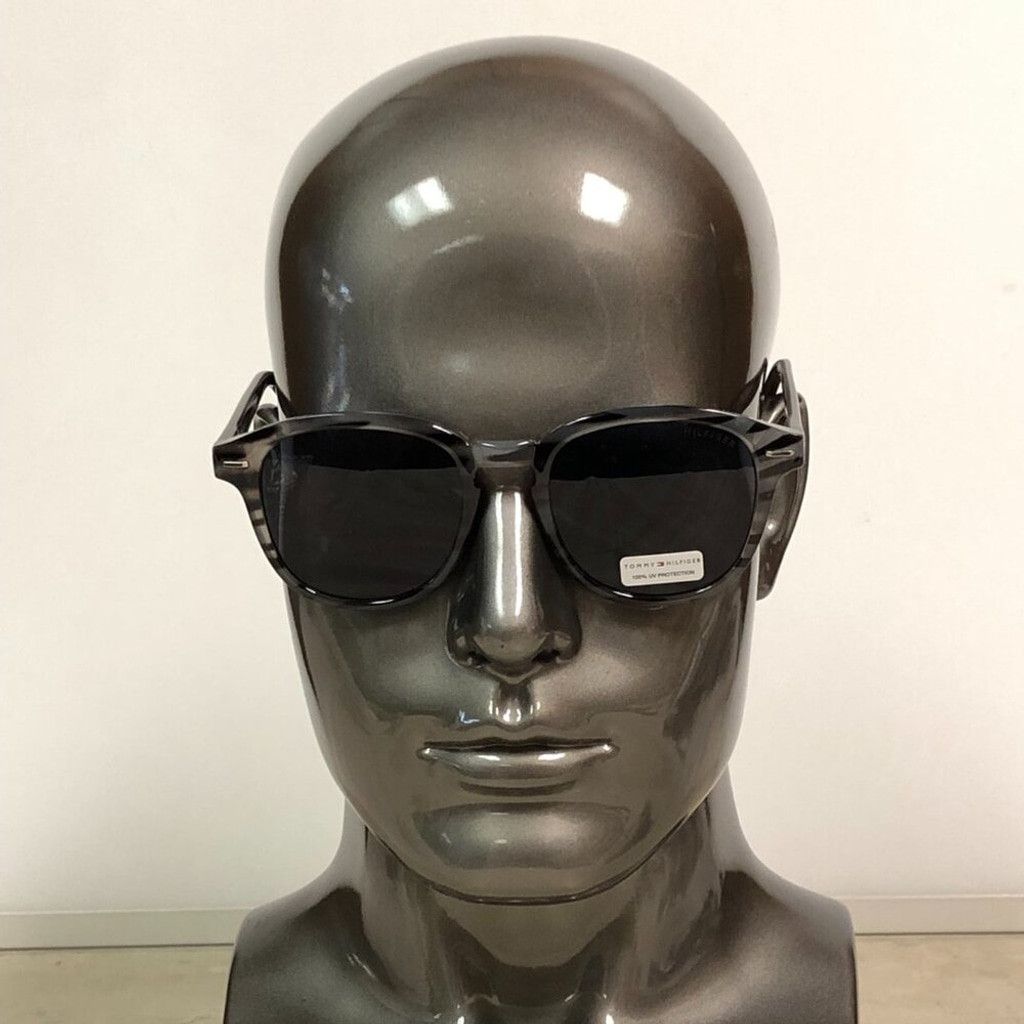 Tommy Hilfiger Tommy Hilfiger Black & Gray Round Animal Print Sunglasses Size ONE SIZE - 1 Thumbnail