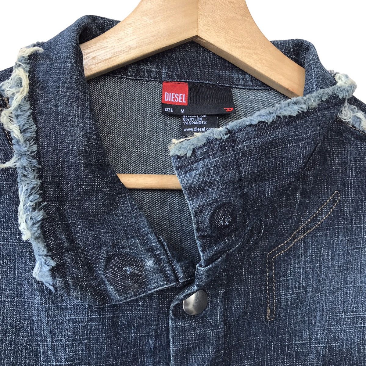 Diesel × Vintage Diesel Y2K Distressed Processed Stretchable Denim Jacket Size US M / EU 48-50 / 2 - 9 Thumbnail