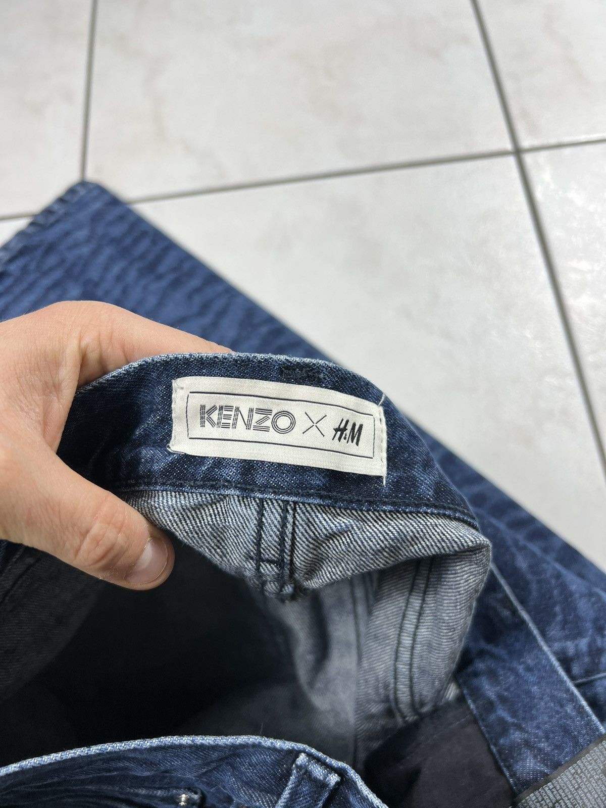 Kenzo Kenzo x H&M tiger animal full print jeans pants patterned Size US 29 - 16 Thumbnail