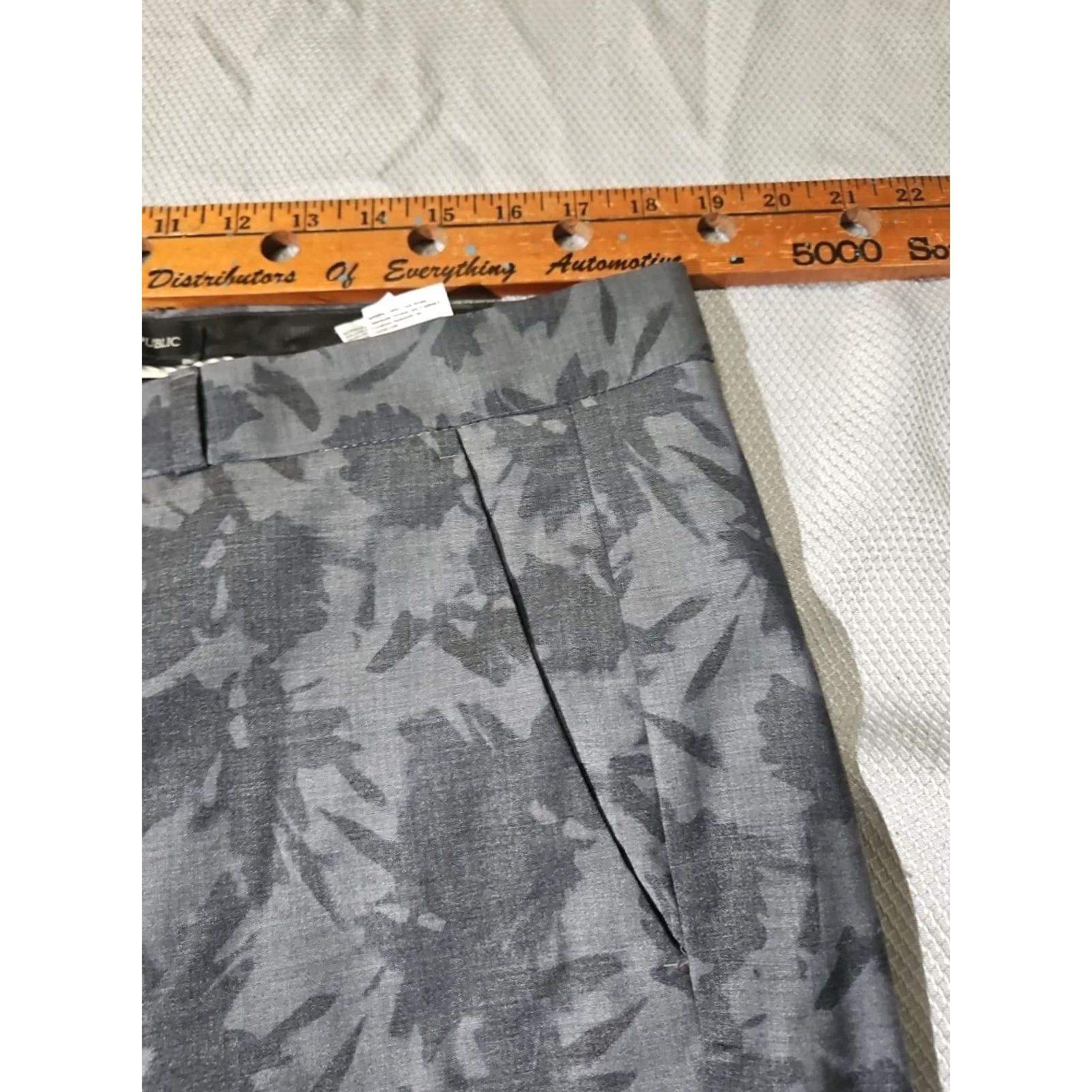 Banana Republic Banana Republic Avery Pants Womens 14 Tall Gray Wool Blend Floral Preppy Dress Pants Straight Leg Button ZIP Size 36" / US 14 / IT 50 - 6 Thumbnail