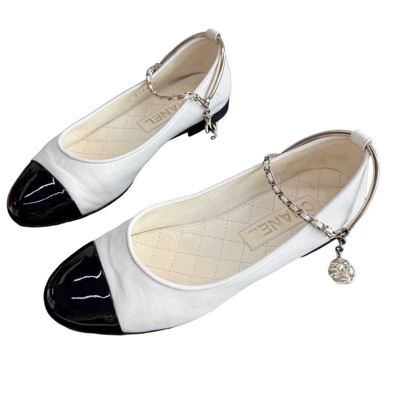 Chanel Chanel Camellia Chain Ballet Flats Size 35.5 Size US 4.5 / IT 34.5 - 1 Thumbnail