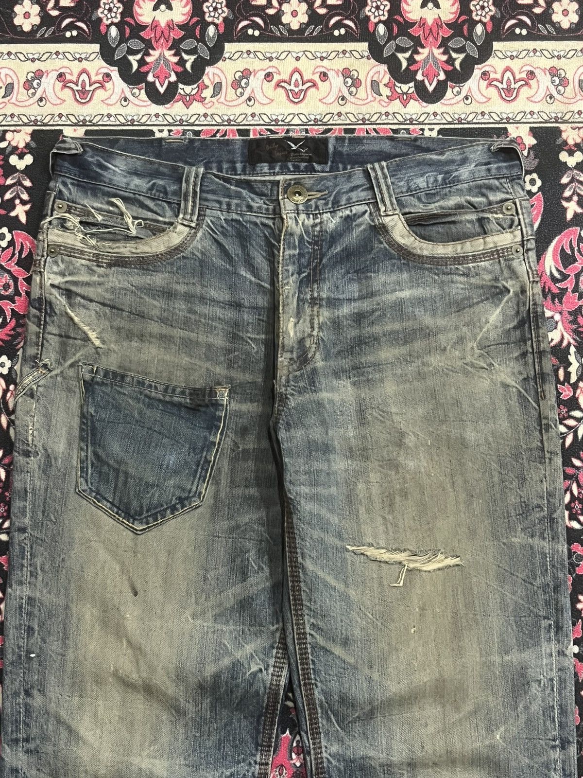 Le Grande Bleu (L.G.B.) Vintage Japan Daily Topics Double Waist Whisker Rusty Jeans Size US 34 / EU 50 - 4 Thumbnail