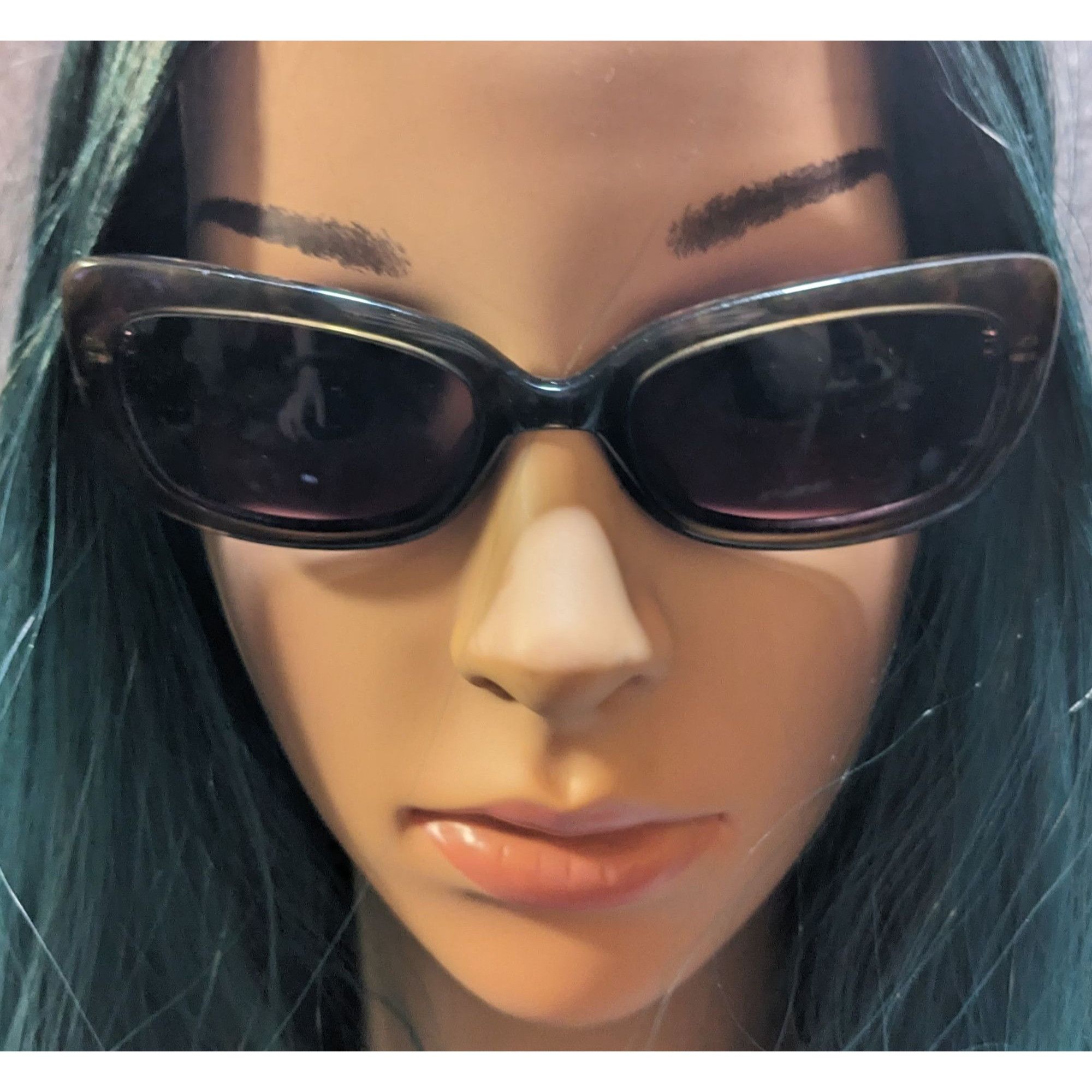 Nicole Miller Nicole Miller Vintage Rainforest Grey Python Sunglasses Size ONE SIZE - 5 Thumbnail