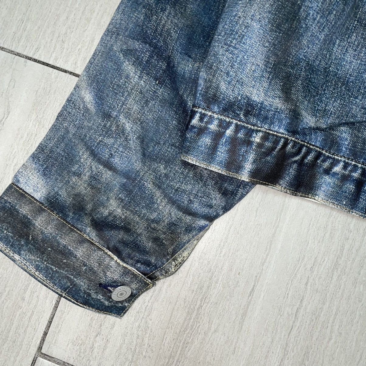 Junya Watanabe × Levi's Junya Watanabe Levi’s Type 1 Illusion Denim Jacket AD 2021 Size US XL / EU 56 / 4 - 5 Thumbnail