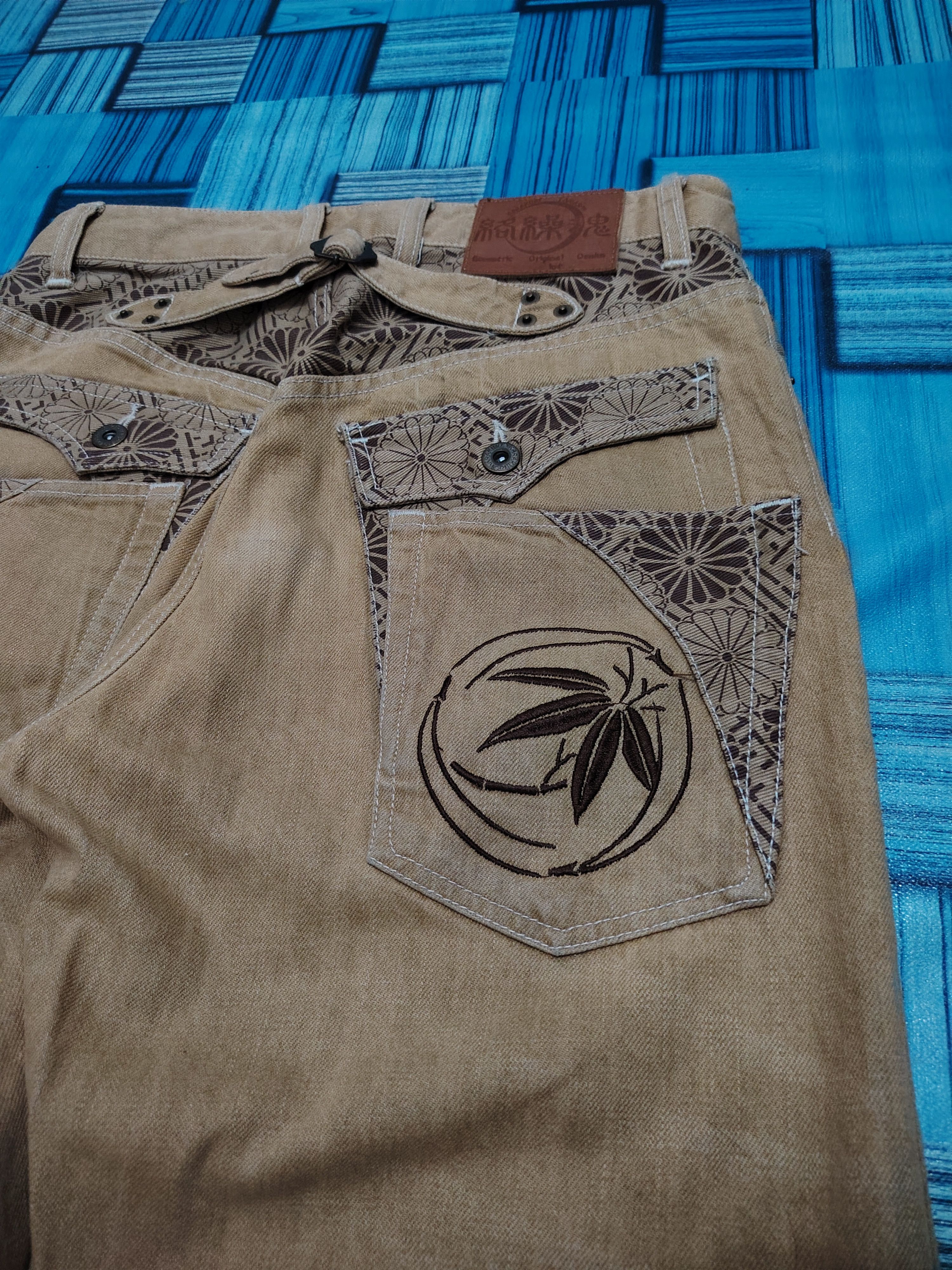 Karakuri Tamashii Rare Karakuri Tamashi Embroidered Flared Jeans back buckle Size US 29 - 14 Thumbnail