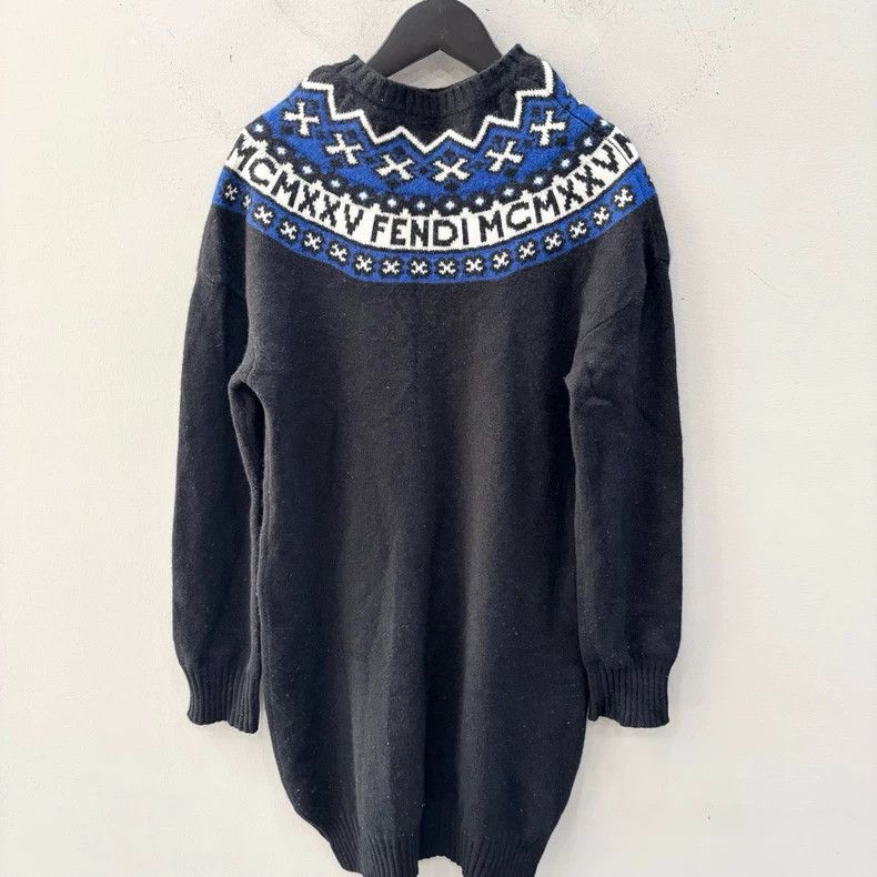 Fendi Fendi size 38 Long sweater with letter logo on the neck Size US XXS / EU 40 - 1 Thumbnail