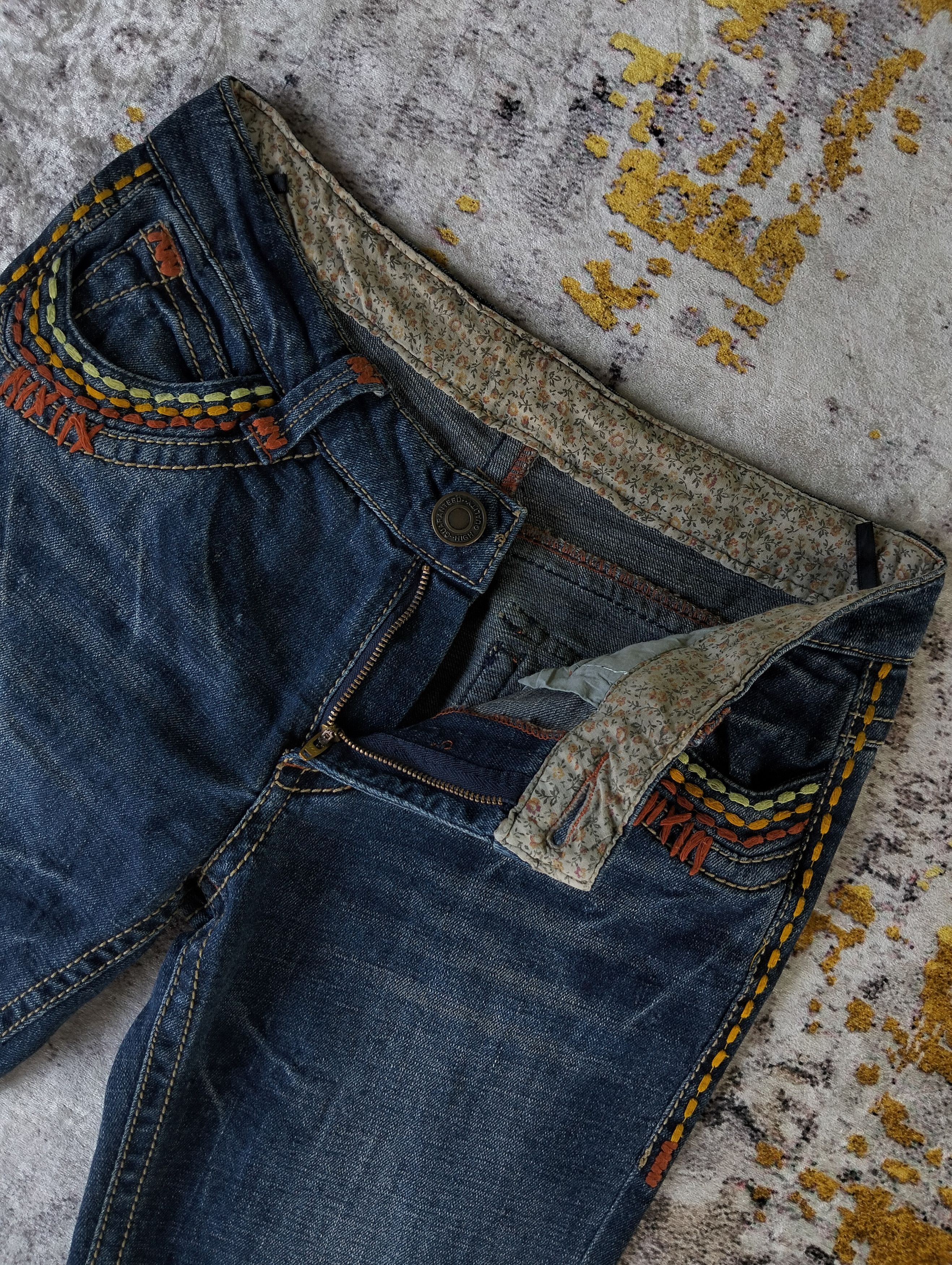Tornado Mart Y2K Japanese Flared Bell Bottom Low Rise Jeans Size US 28 / EU 44 - 7 Thumbnail