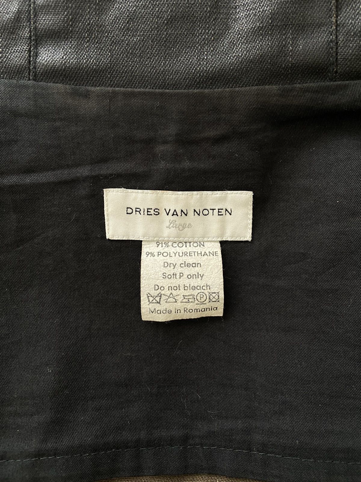 Dries Van Noten Dries Van Noten waxed cloak/jacket Size US L / EU 52-54 / 3 - 6 Thumbnail