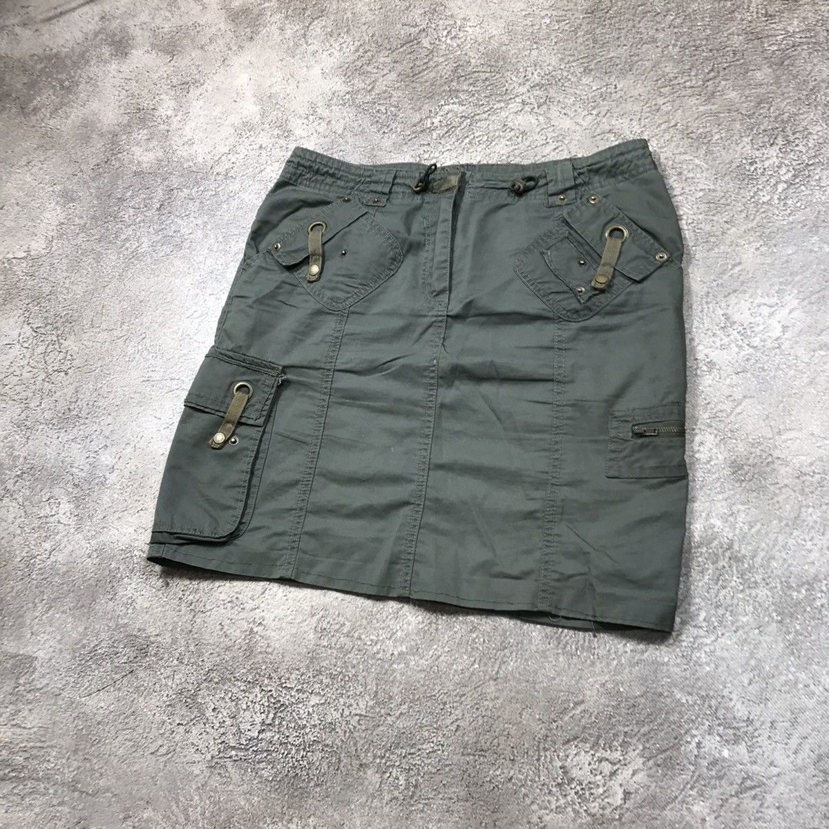 Vintage Vintage Y2K Cargo Skirt Baggy Streetwear Gorpcore Olive 32 Size 32" / US 10 / IT 46 - 2 Thumbnail
