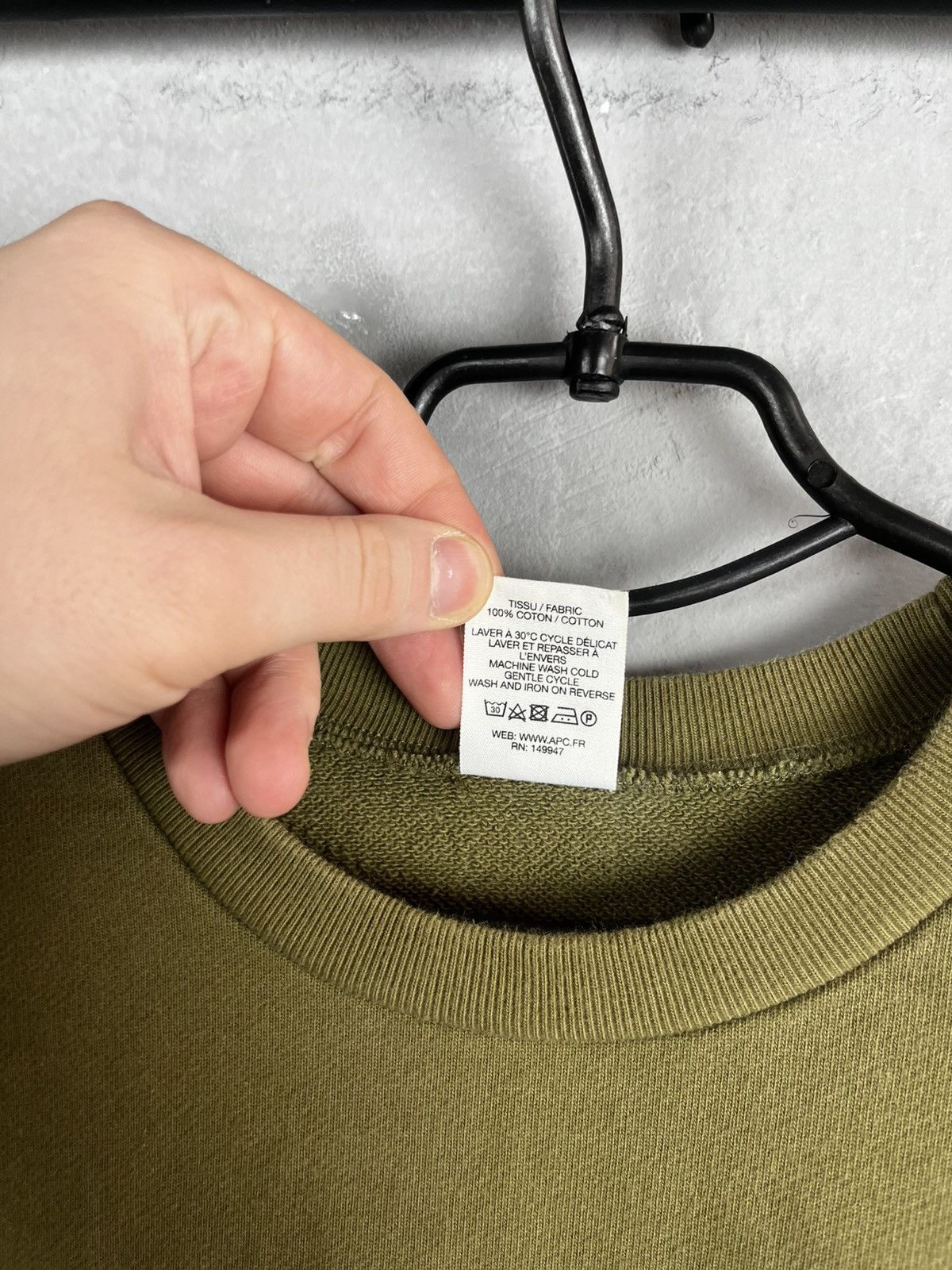 A.P.C. A.P.C sweatshirt size m Size US M / EU 48-50 / 2 - 8 Thumbnail