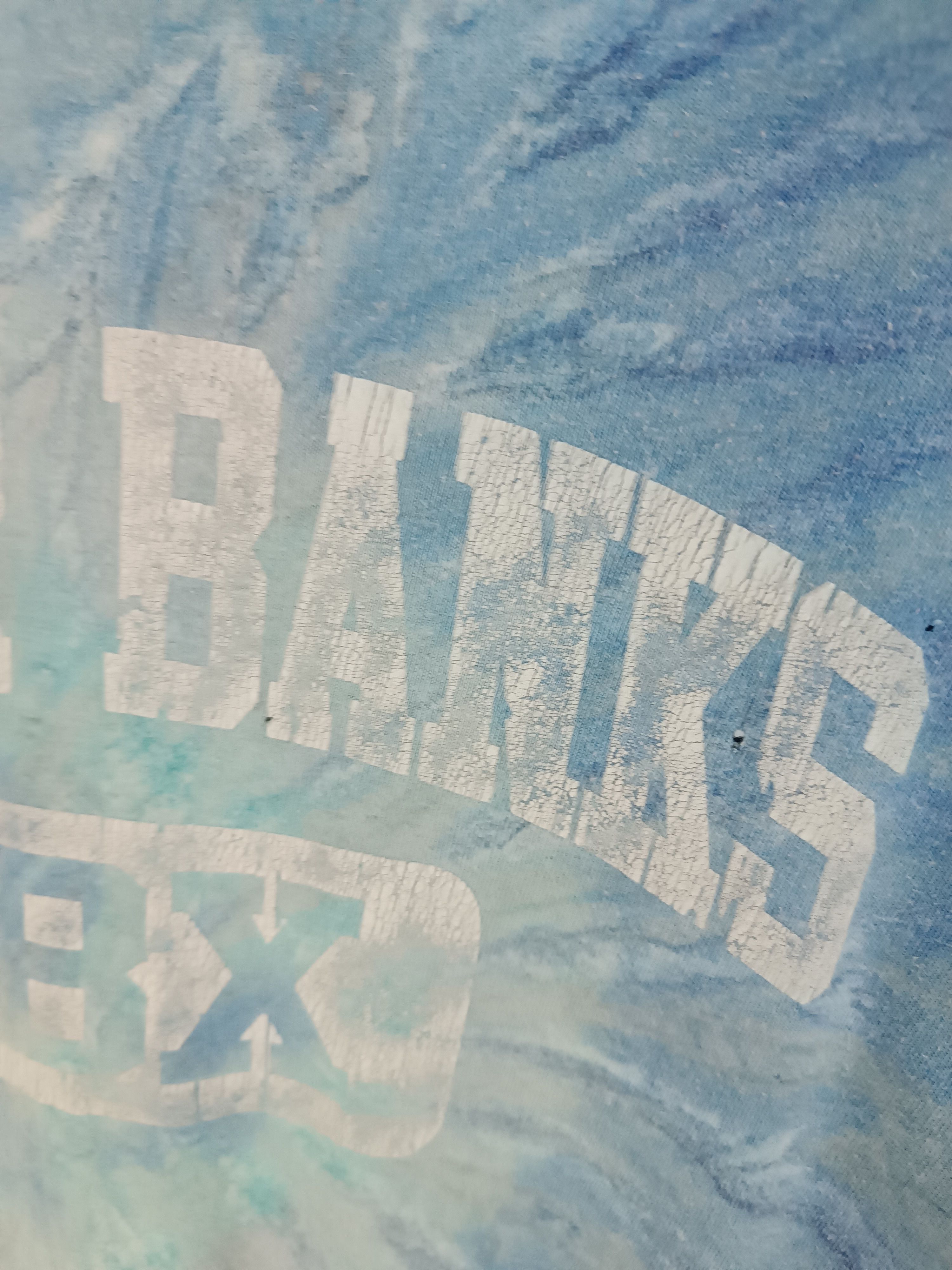 Vintage THRASHED FADED VINTAGE OUTER BANKS NETFLIX stranger things Size US M / EU 48-50 / 2 - 13 Thumbnail