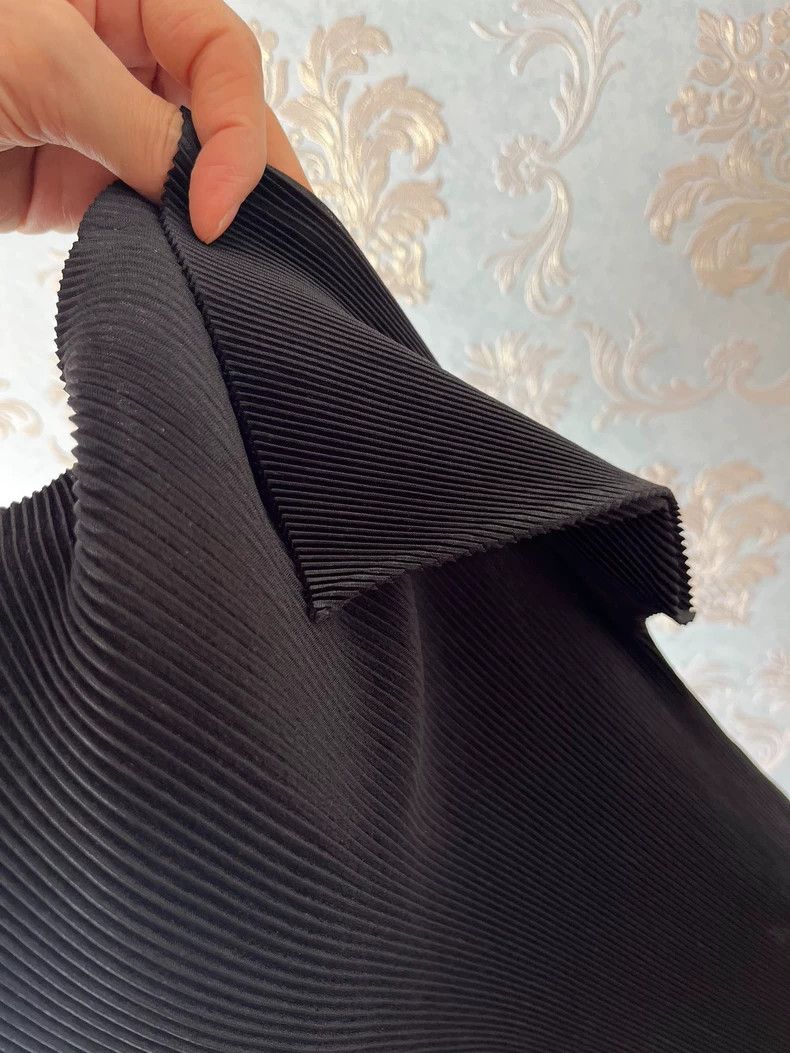 Issey Miyake Issey Miyake size:3 Black pleated short sleeves Size XS / US 0-2 / IT 36-38 - 6 Thumbnail