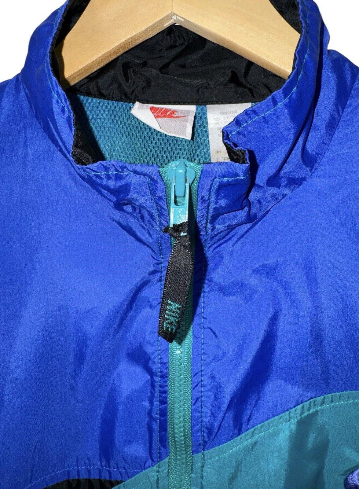 Nike Vintage Nike 90s Grape Aqua Retro Windbreaker Jacket Sz L Size US L / EU 52-54 / 3 - 3 Thumbnail