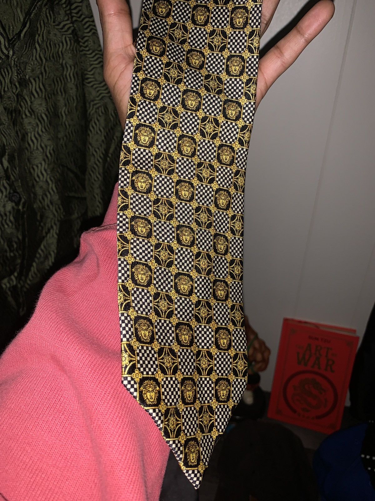 Versace Vintage 1990s Gianni Versace Silk Tie – Medusa Head / Gold Size 36 - 3 Thumbnail