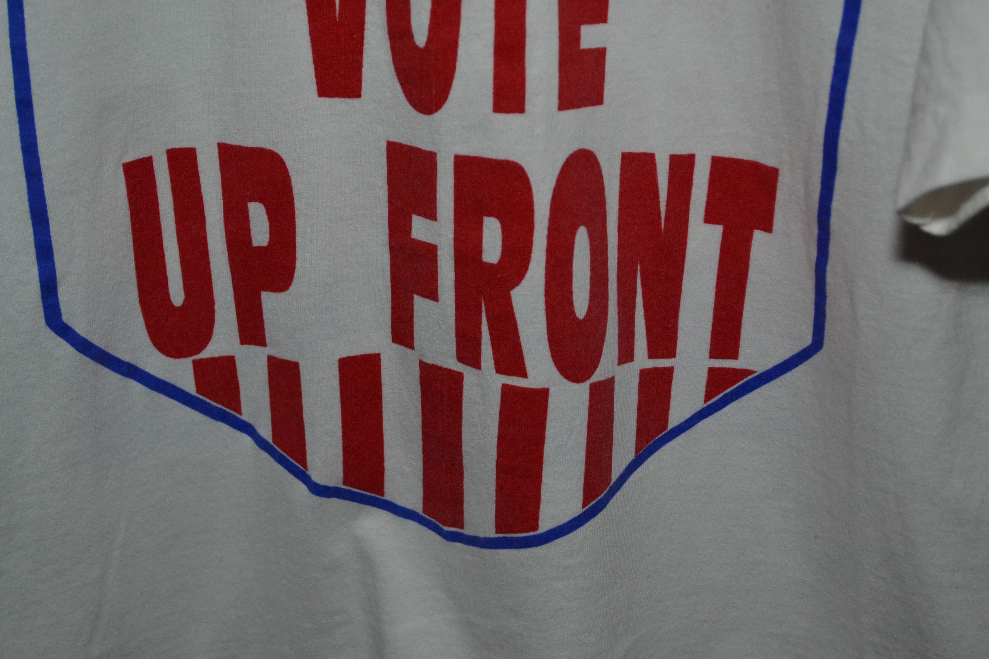 Band Tees × Vintage Vintage USA Election Back Hillary's Husband L Union Size US L / EU 52-54 / 3 - 8 Thumbnail