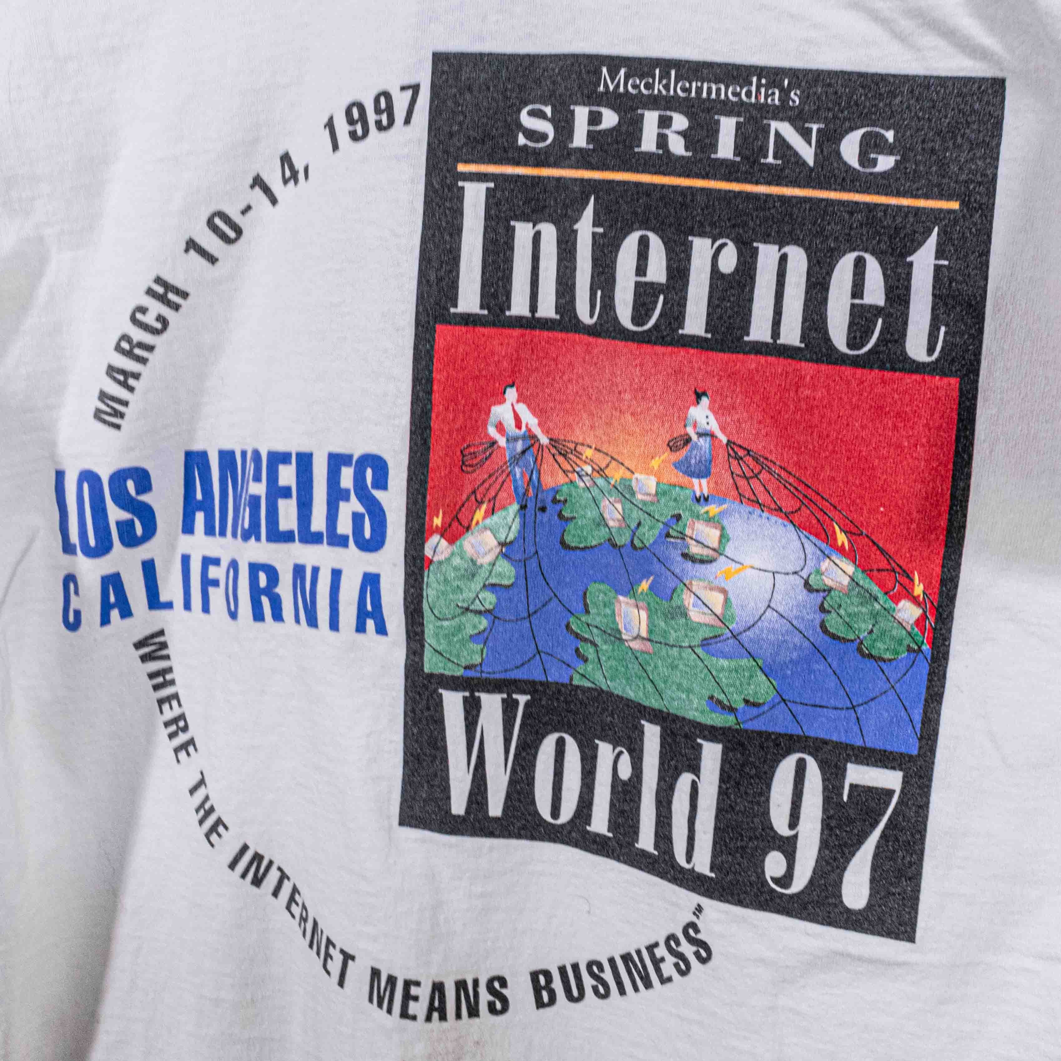 Vintage Vtg 1997 Internet World Tech Tee XL - USA Single Stitch Size US XL / EU 56 / 4 - 8 Thumbnail
