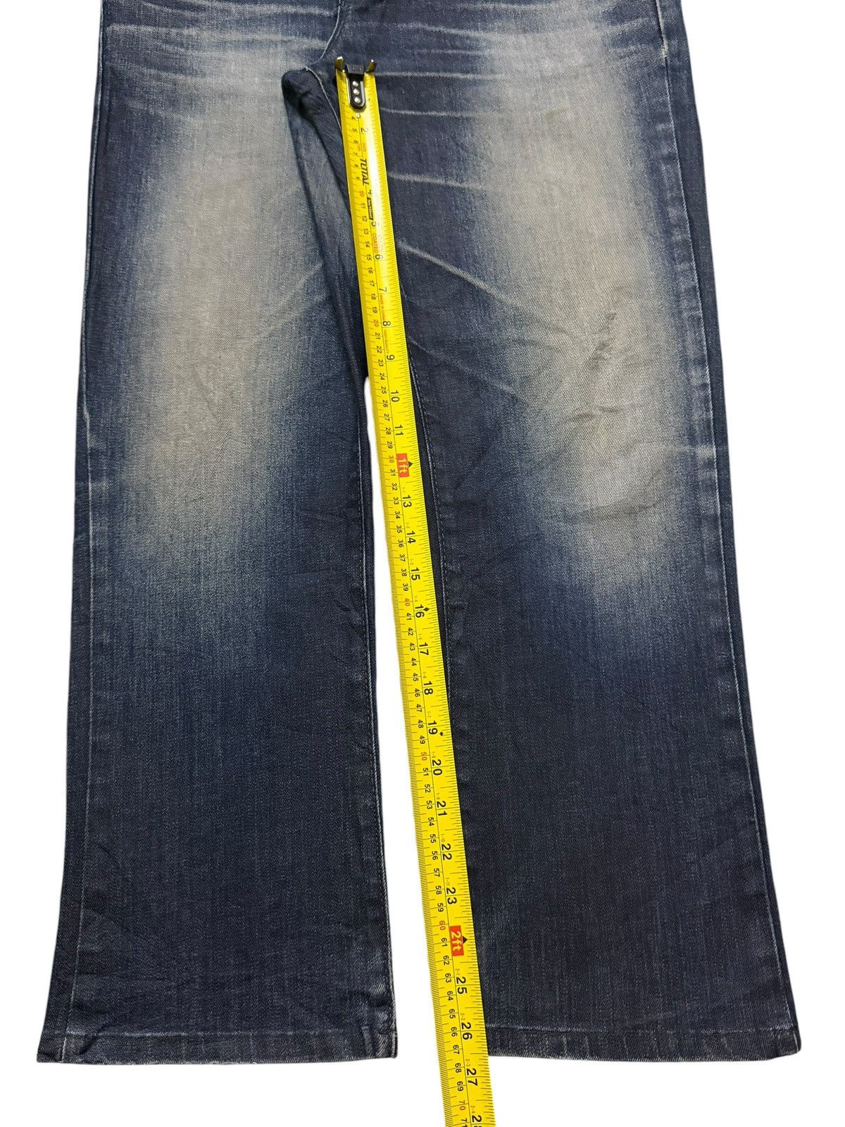 Edwin Vintage 90s Edwin XV Blue Faded Whisker Regular Straight Fit Size US 33 - 11 Thumbnail