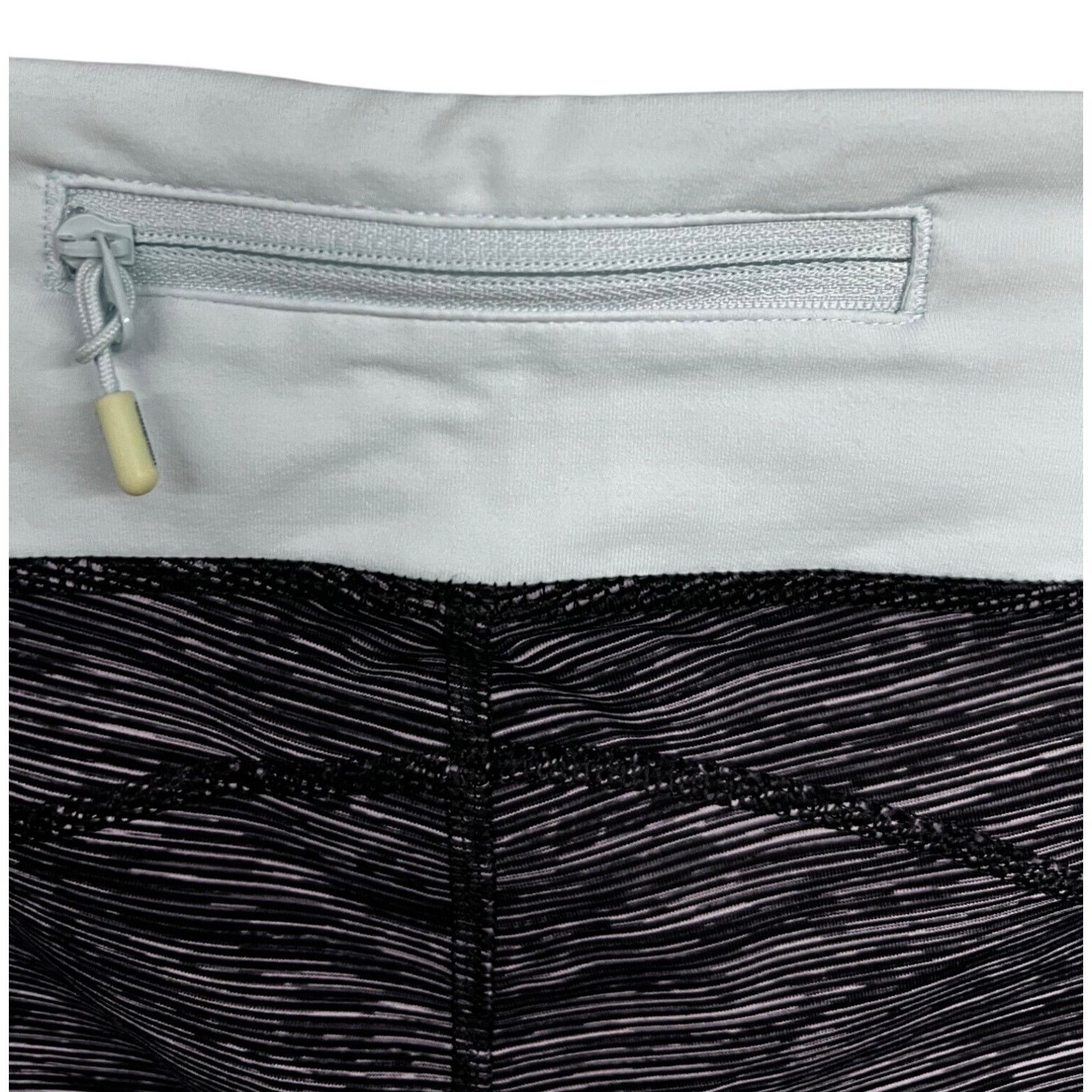 Lululemon Lululemon Run Excel Crop Wee Are From Space Black Leggings 4 Size 27" / US 4 / IT 40 - 7 Thumbnail