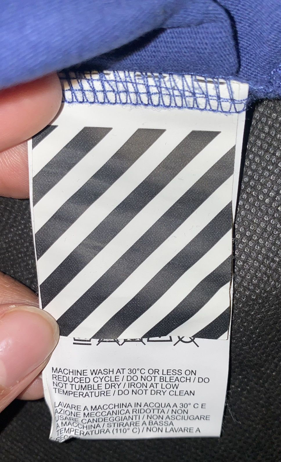 Off-White Off-White Incompiuto T-shirt FW 19/20 Size US XS / EU 42 / 0 - 6 Thumbnail