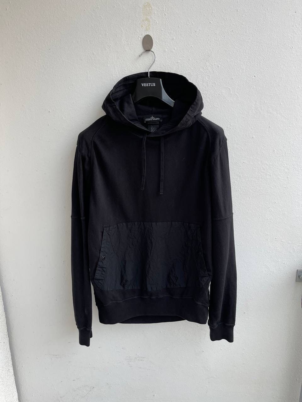 Stone Island × Stone Island Shadow Project Stone Island Shadow Project Size US L / EU 52-54 / 3 - 2 Thumbnail