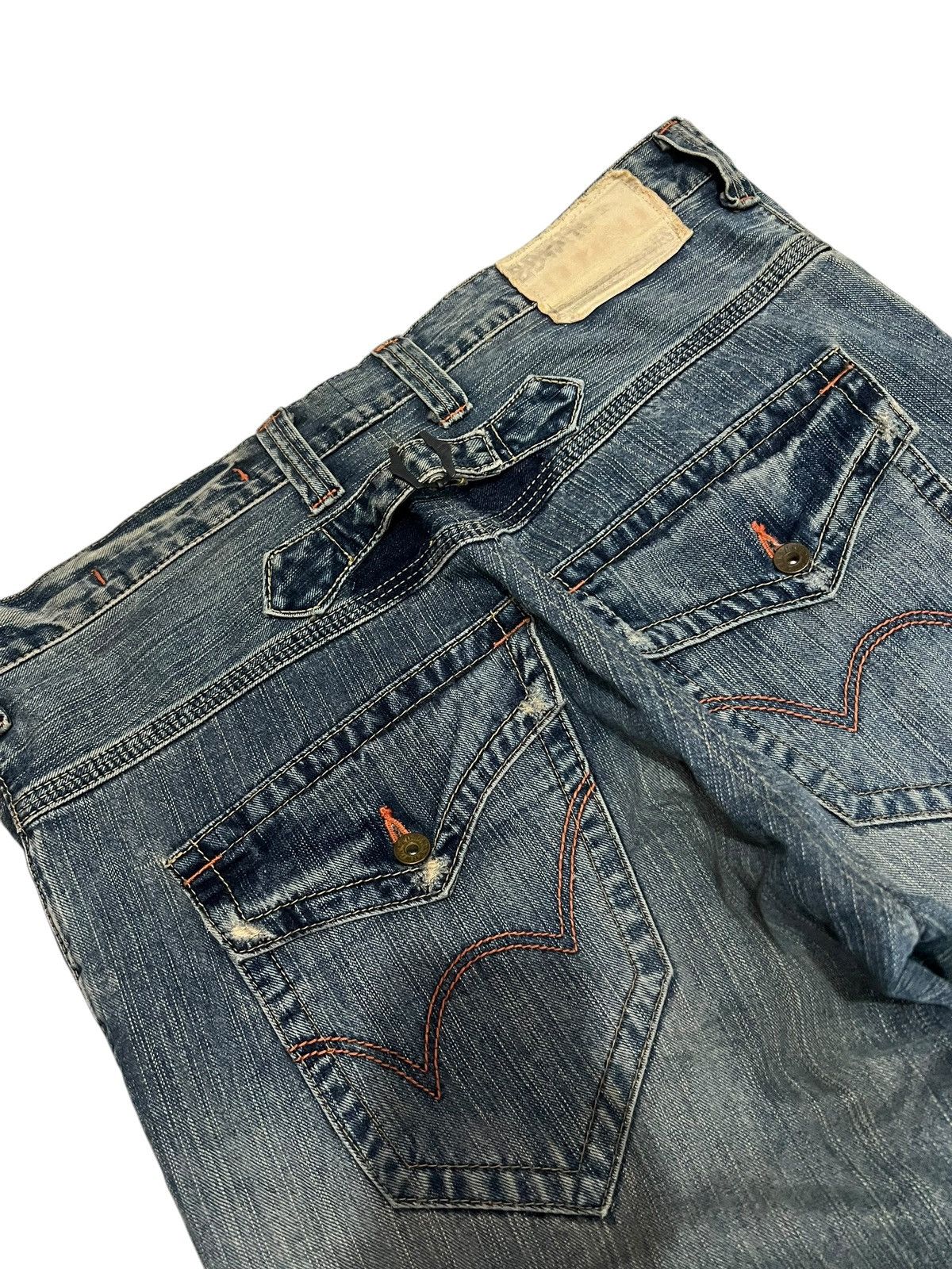 Edwin 💥Baggy💥Vintage Edwin XVS Faded Distress Backle Back Jean Size US 37 - 12 Thumbnail