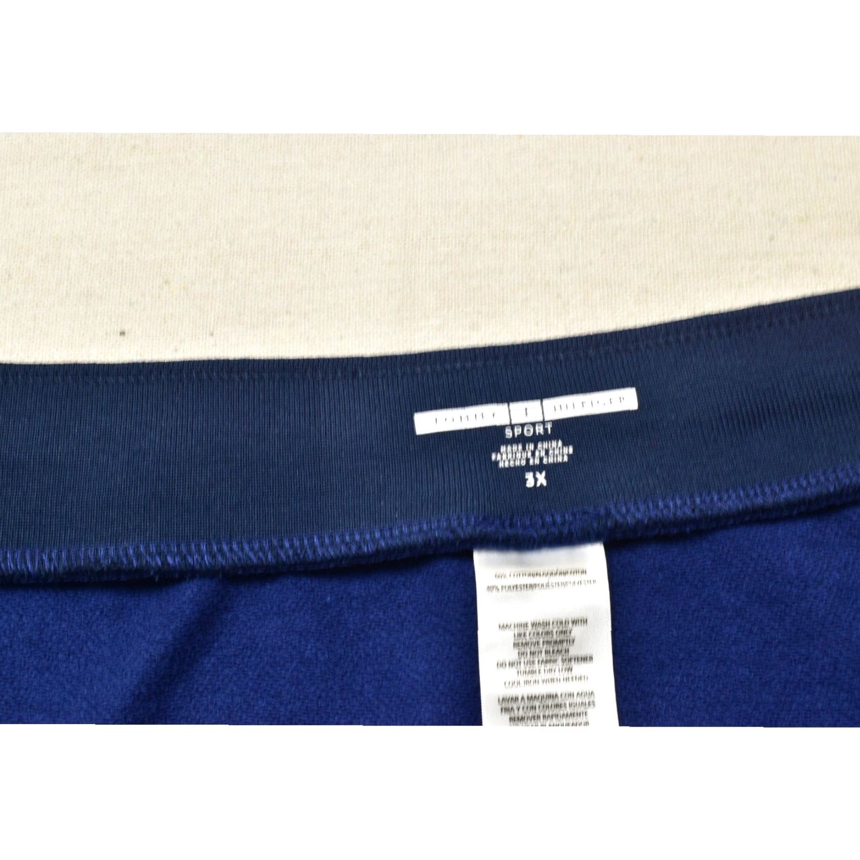 Tommy Hilfiger VINTAGE? None. Size 40" / US 18 - 6 Thumbnail