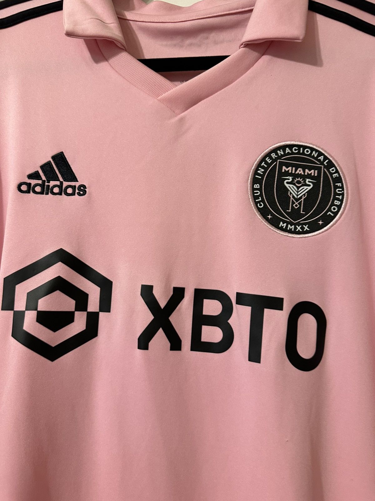 Adidas Messi Inter Miami Jersey 22/23 Home Soccer Shirt Size US L / EU 52-54 / 3 - 7 Thumbnail