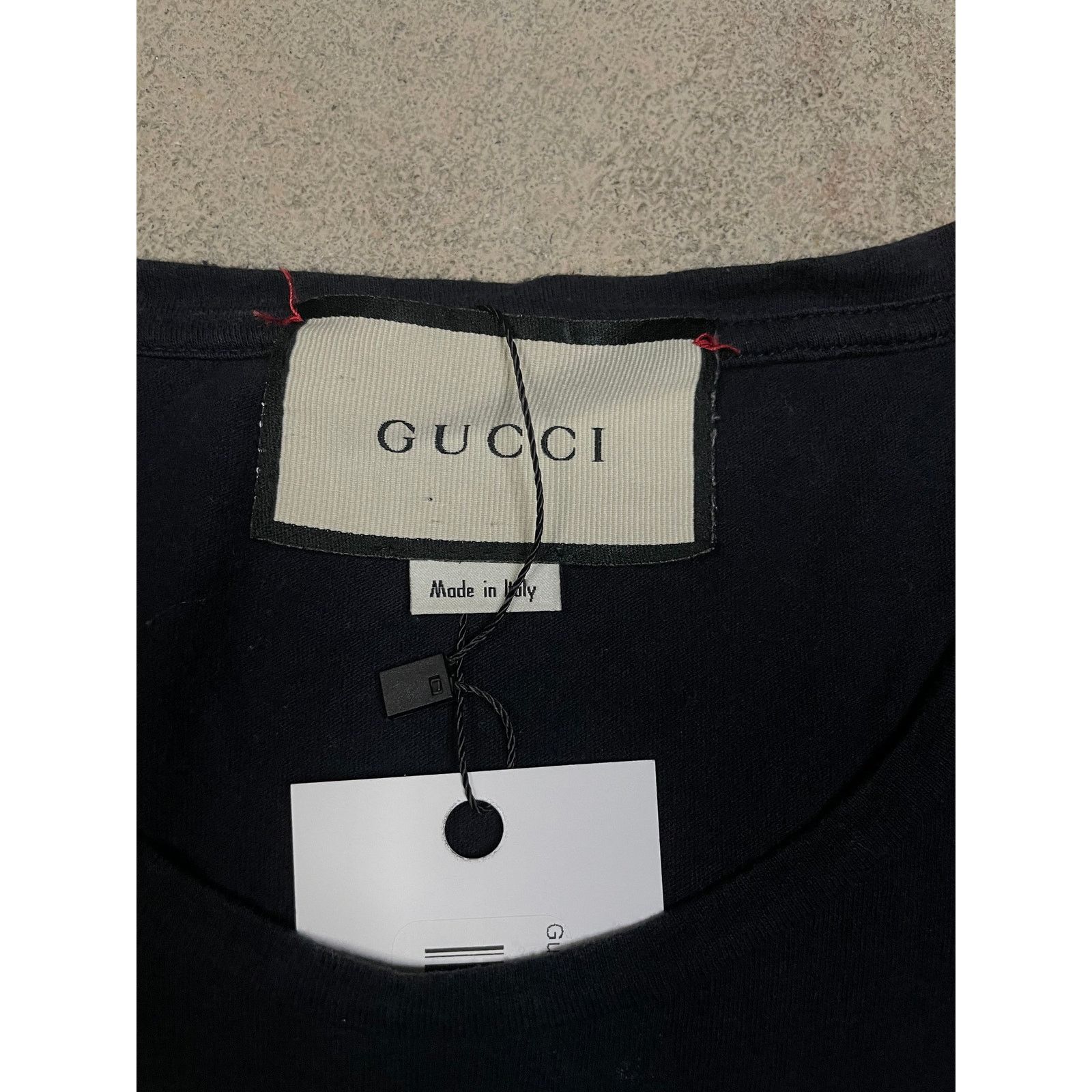 Gucci Gucci Tee Navy Medium Used Size US M / EU 48-50 / 2 - 3 Thumbnail