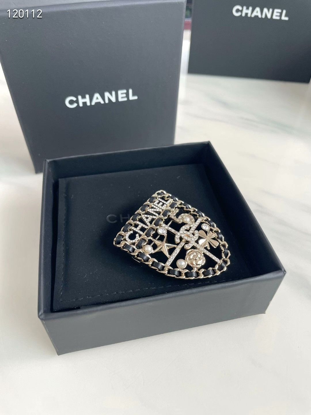 Chanel Chanel 23V Shield Brooch Size ONE SIZE - 1 Thumbnail