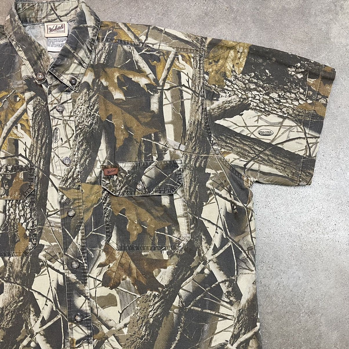 Woolrich Woolen Mills Vintage Woolrich Realtree Hardwoods Camo Button Shirt Size US L / EU 52-54 / 3 - 2 Thumbnail