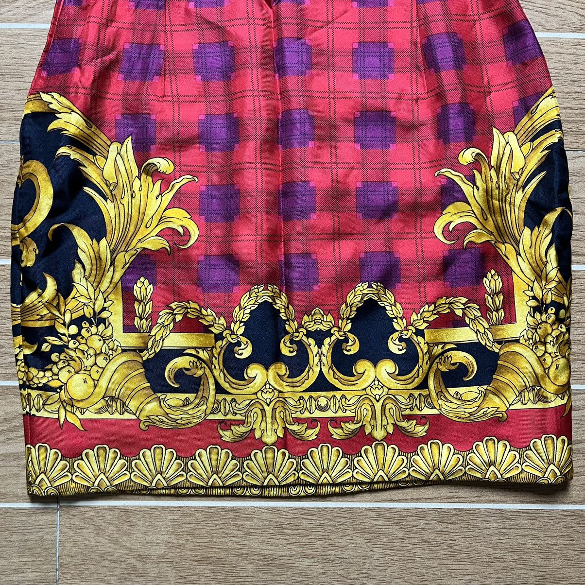 Versace Vintage Circa 1991 Atelier Versace Baroque Skirt Size 27" / US 4 / IT 40 - 3 Thumbnail