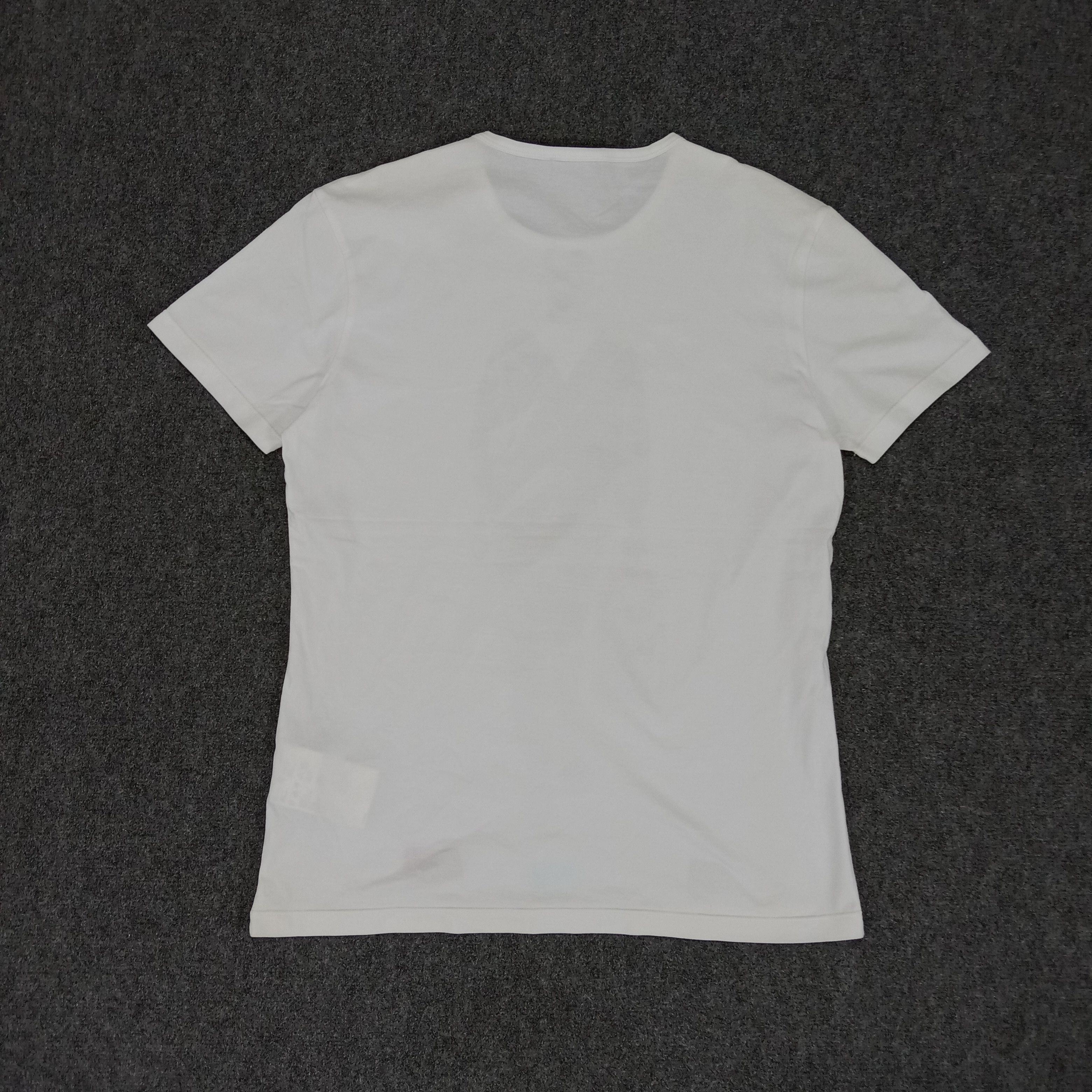 Vintage Vintage Italian Designer Prada Tshirt Size US M / EU 48-50 / 2 - 5 Thumbnail