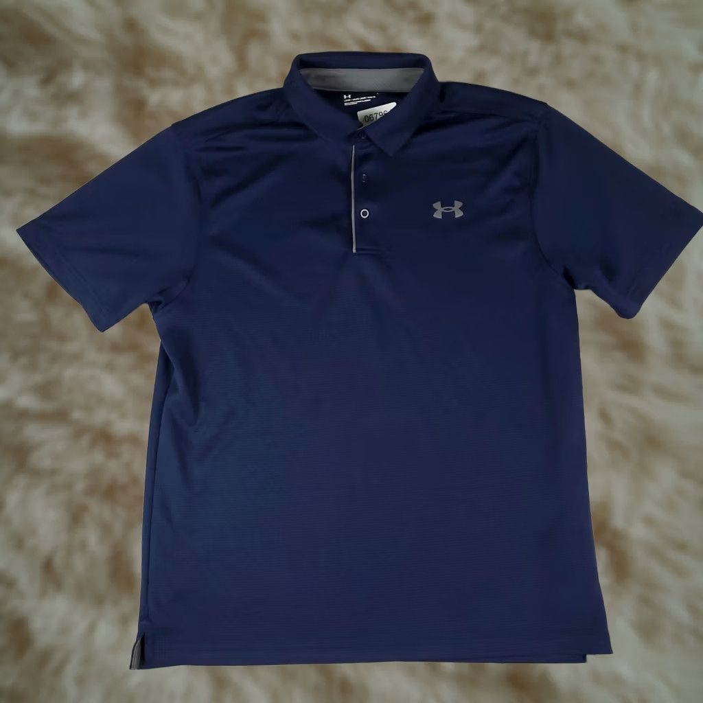Under Armour Under Armour Polo Shirt Mens Size L Blue Golf Casual Short Sleeve Polo Size US L / EU 52-54 / 3 - 1 Thumbnail