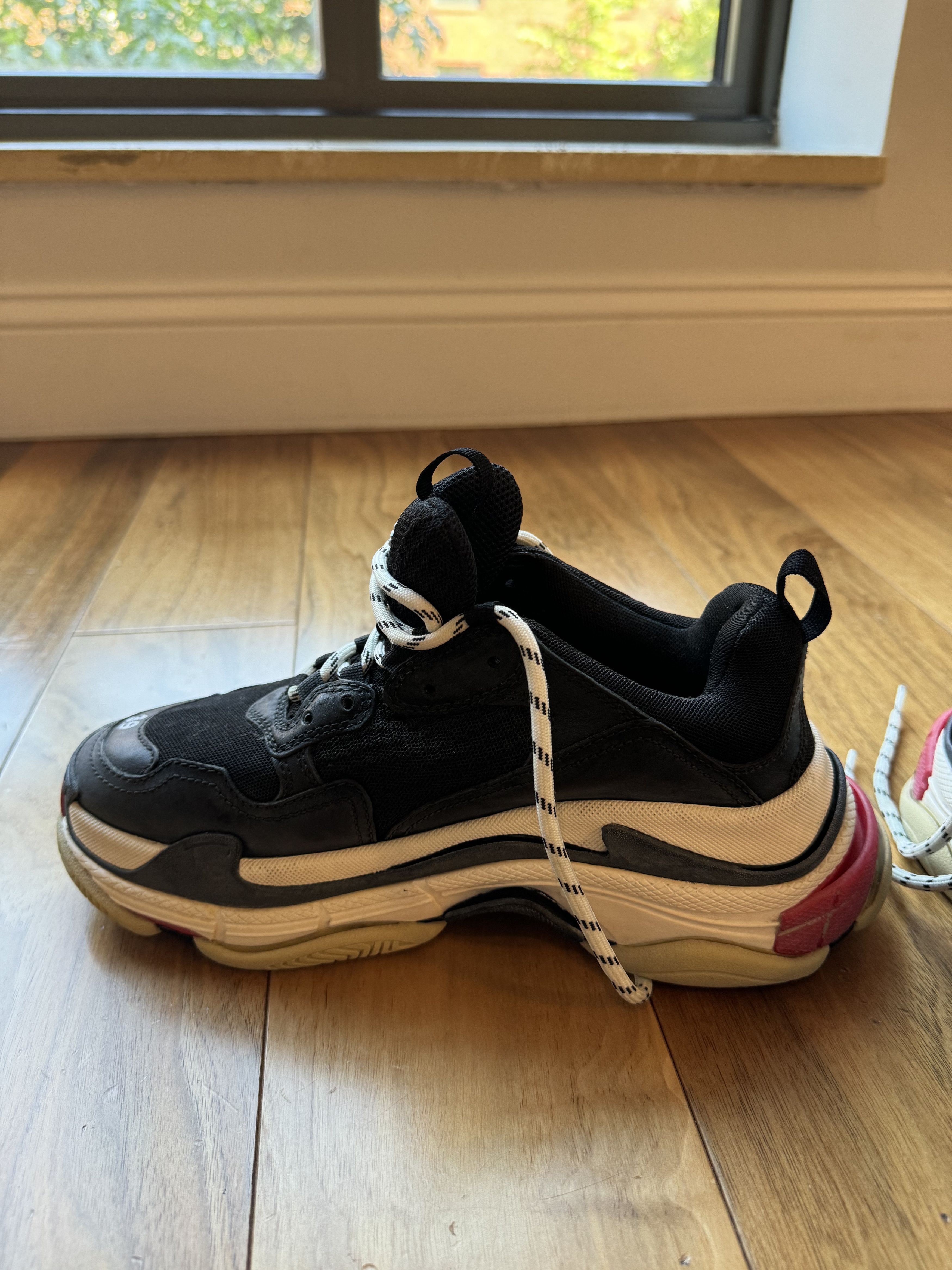 Balenciaga Balenciaga Triple S Sneaker Size US 9 / IT 39 - 3 Thumbnail