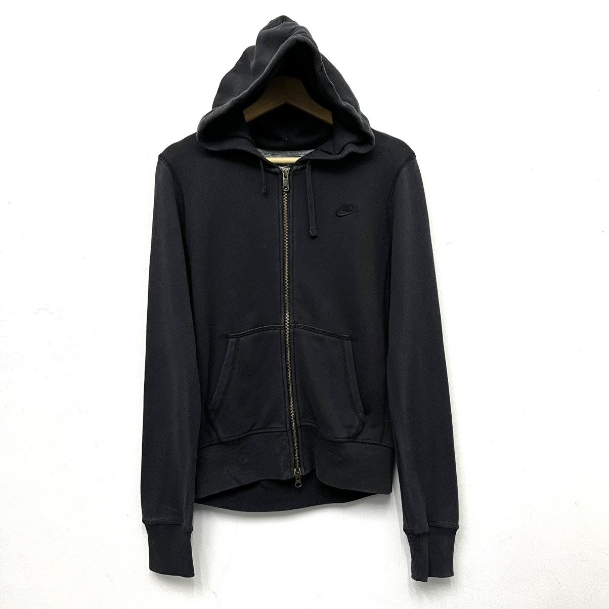 Nike Nike Cropped Full Zip Hoodie Size M / US 6-8 / IT 42-44 - 1 Thumbnail
