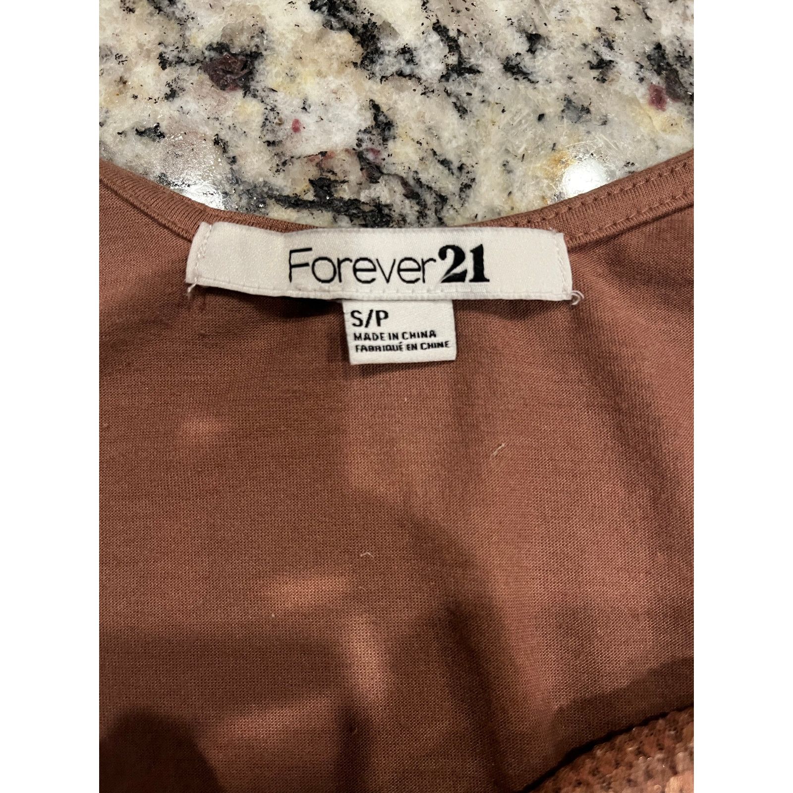 Forever 21 Forever 21 sequin dress size small - excellent condition Size S / US 4 / IT 40 - 3 Thumbnail