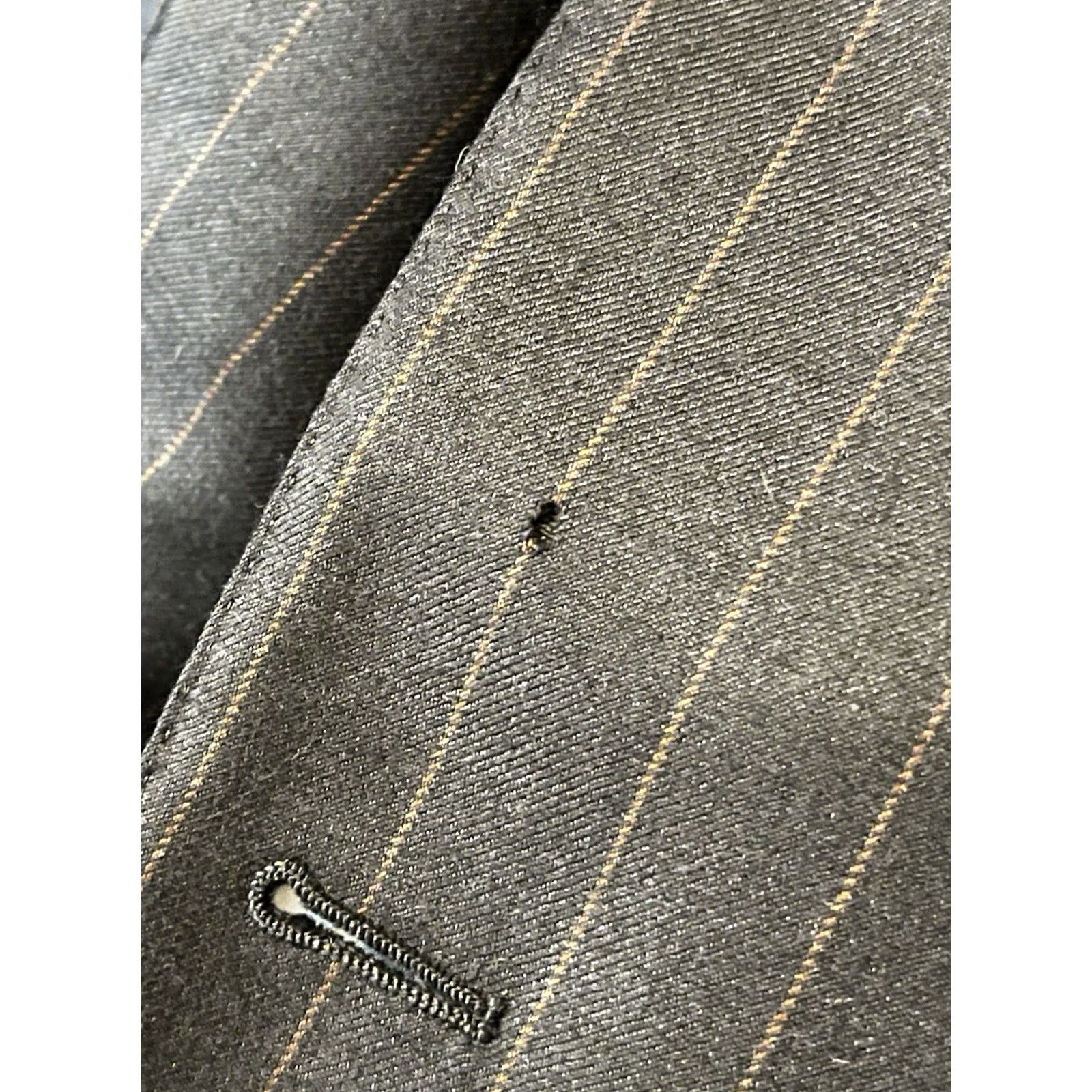 Ermenegildo Zegna Ermenegildo Zegna Neiman Marcus Navy Blue Pinstripe Suit Jacket - Men 40R Size 40R - 6 Thumbnail