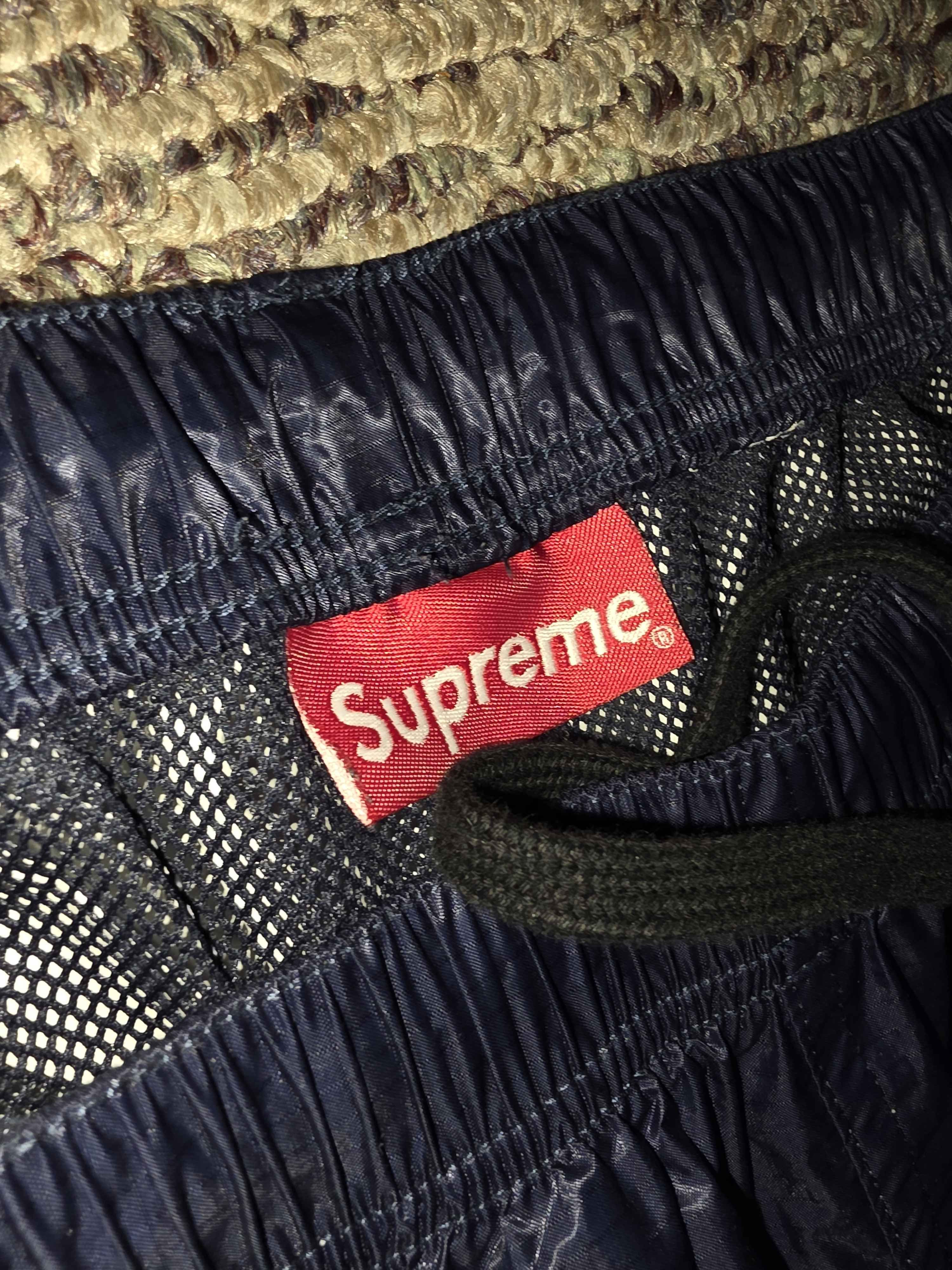 Supreme Supreme Nylon Sweatpants Size US 34 / EU 50 - 4 Thumbnail