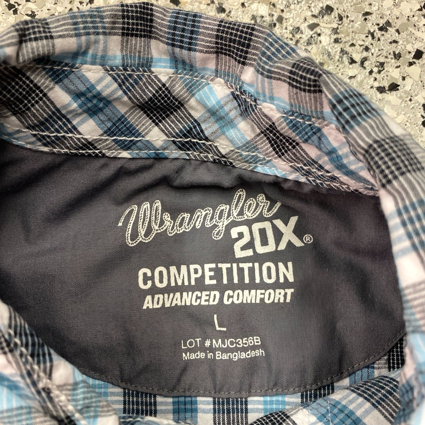 Wrangler Wrangler Shirt Mens Large Western Plaid Pearl Snaps Short Sleeve 20X Competition Multicolor Size US 33 - 2 Thumbnail