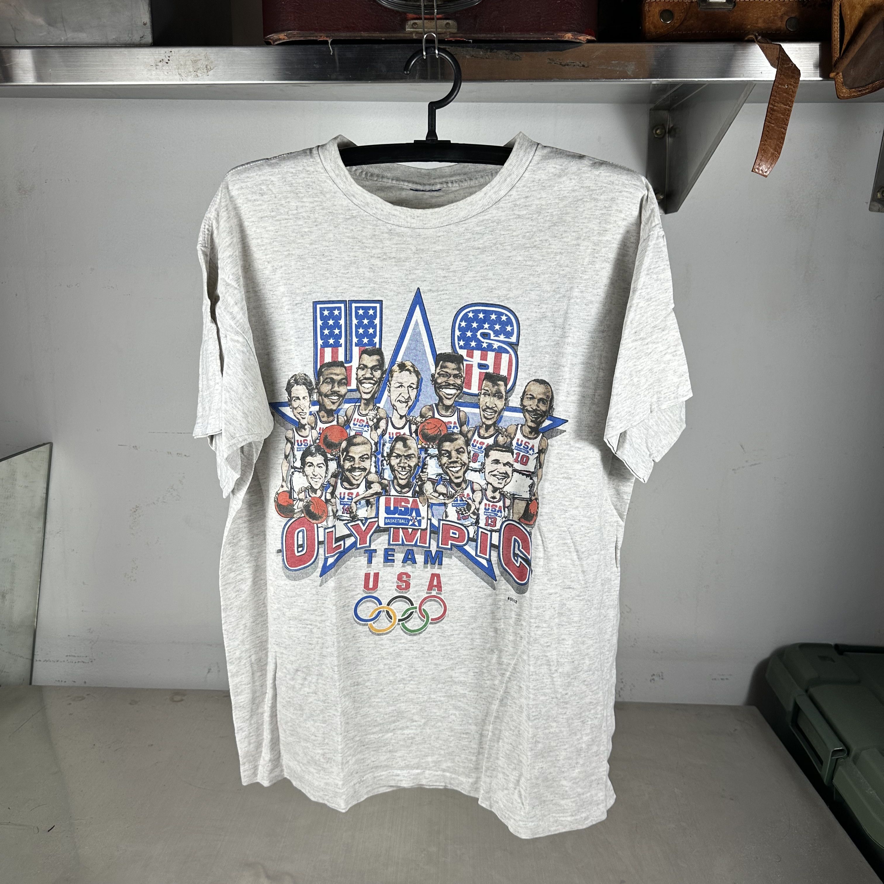 Vintage 1992 USA Basketball Olympics Dream Team Caricature Salem Tee Size US XL / EU 56 / 4 - 1 Thumbnail