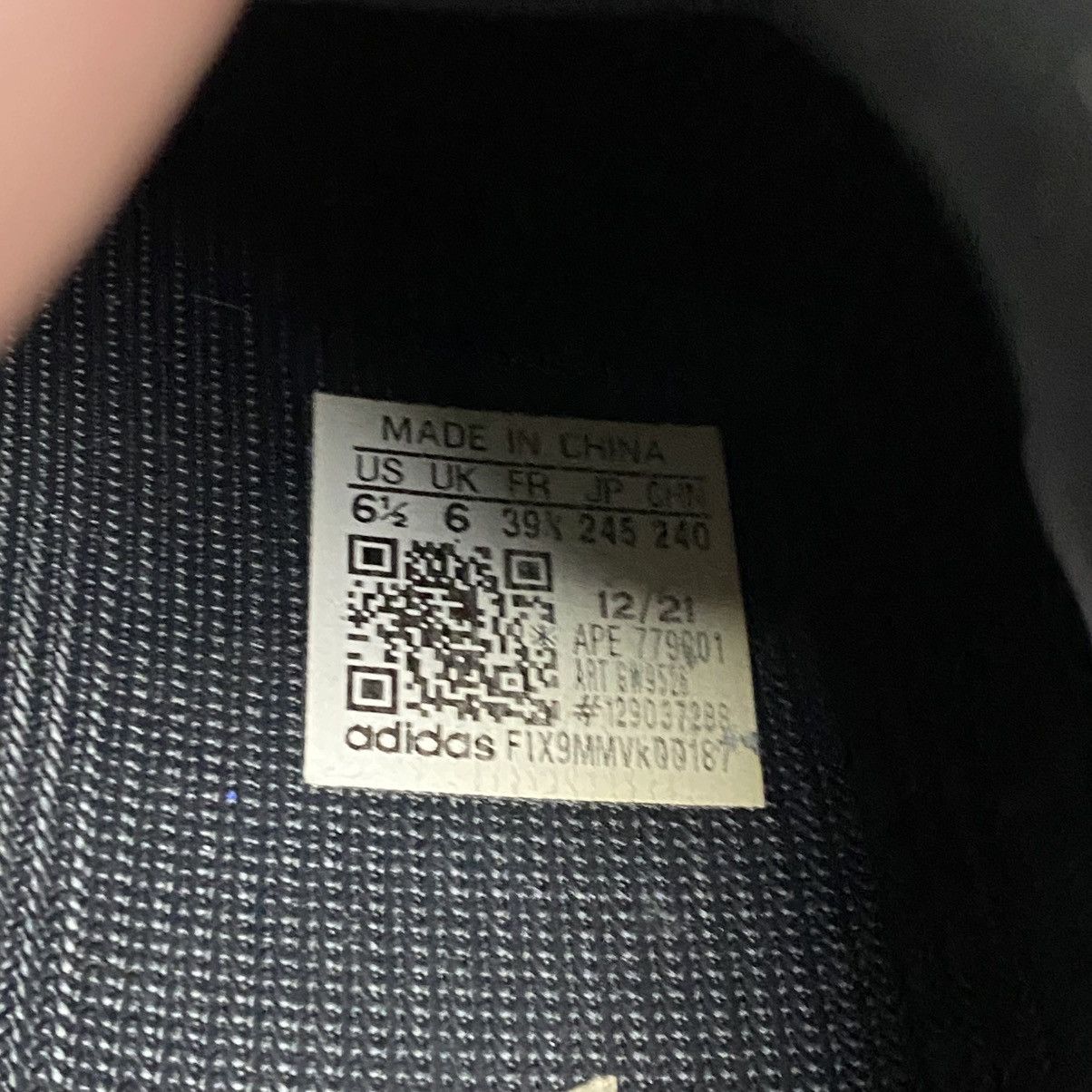 Adidas Adidas Yeezy 700 MNVN Geode Size US 6.5 / EU 39-40 - 12 Thumbnail