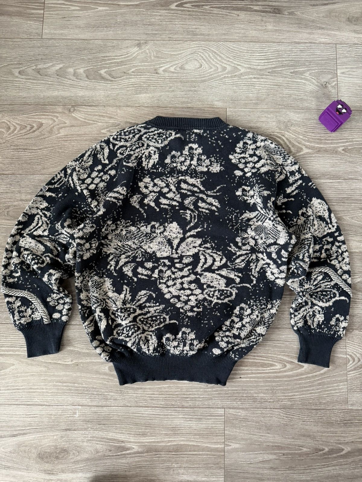 Hugo Boss Antique Archival Knitted Vintage Luxury Hugo Boss Sweater Size US L / EU 52-54 / 3 - 23 Thumbnail