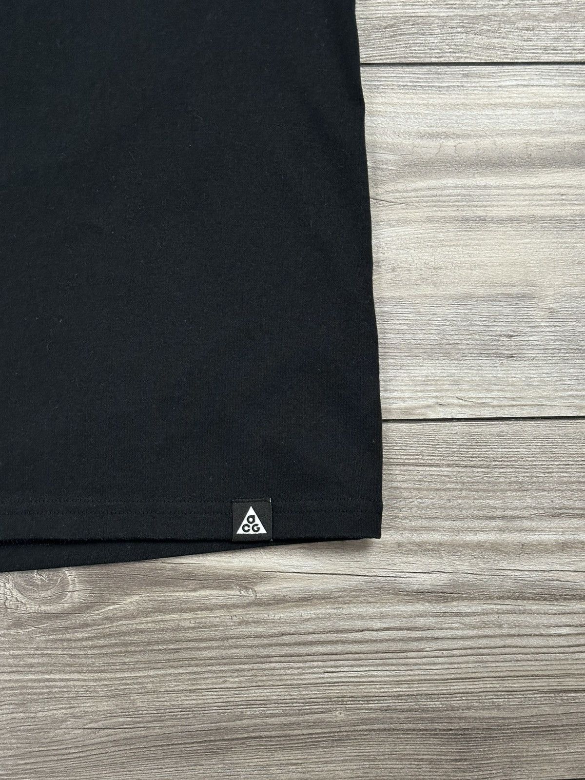Nike ACG Nike ACG Hike Snacks T Shirt Size US XL / EU 56 / 4 - 3 Thumbnail
