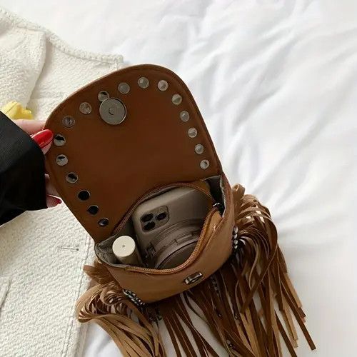 Vintage Brown Retro Fringed Rivet Crossbody Bag Size ONE SIZE - 3 Thumbnail